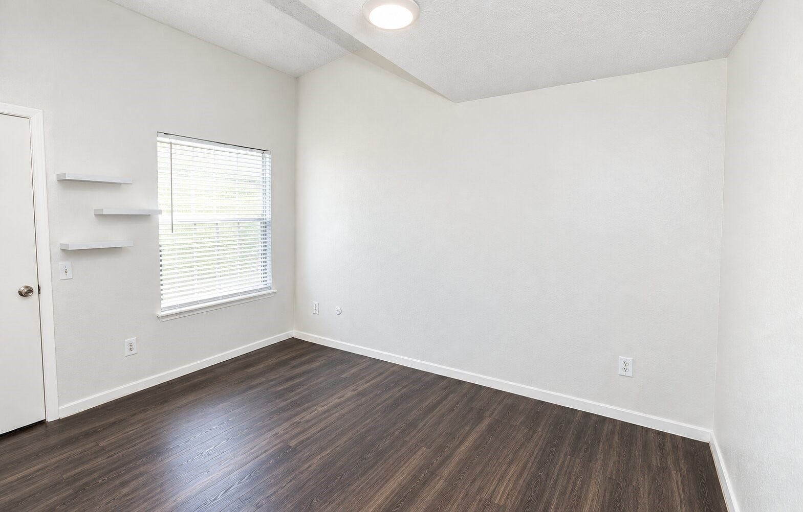 9809 Richmond Avenue, #7, Houston, TX 77042 9809 Richmond Avenue, #7, Houston, TX 77042