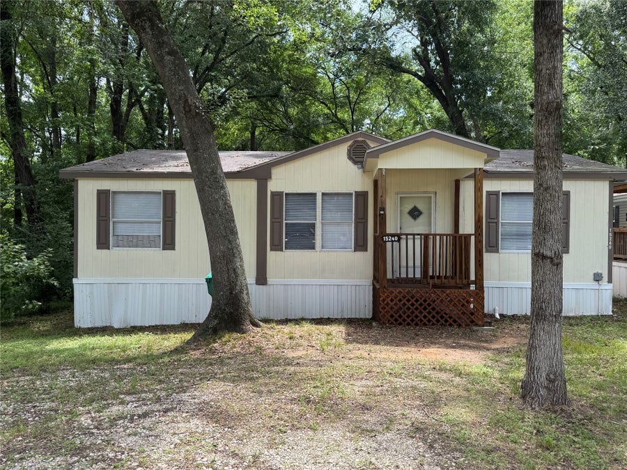 Property photo for 15240 Paradise Cove, Willis, TX