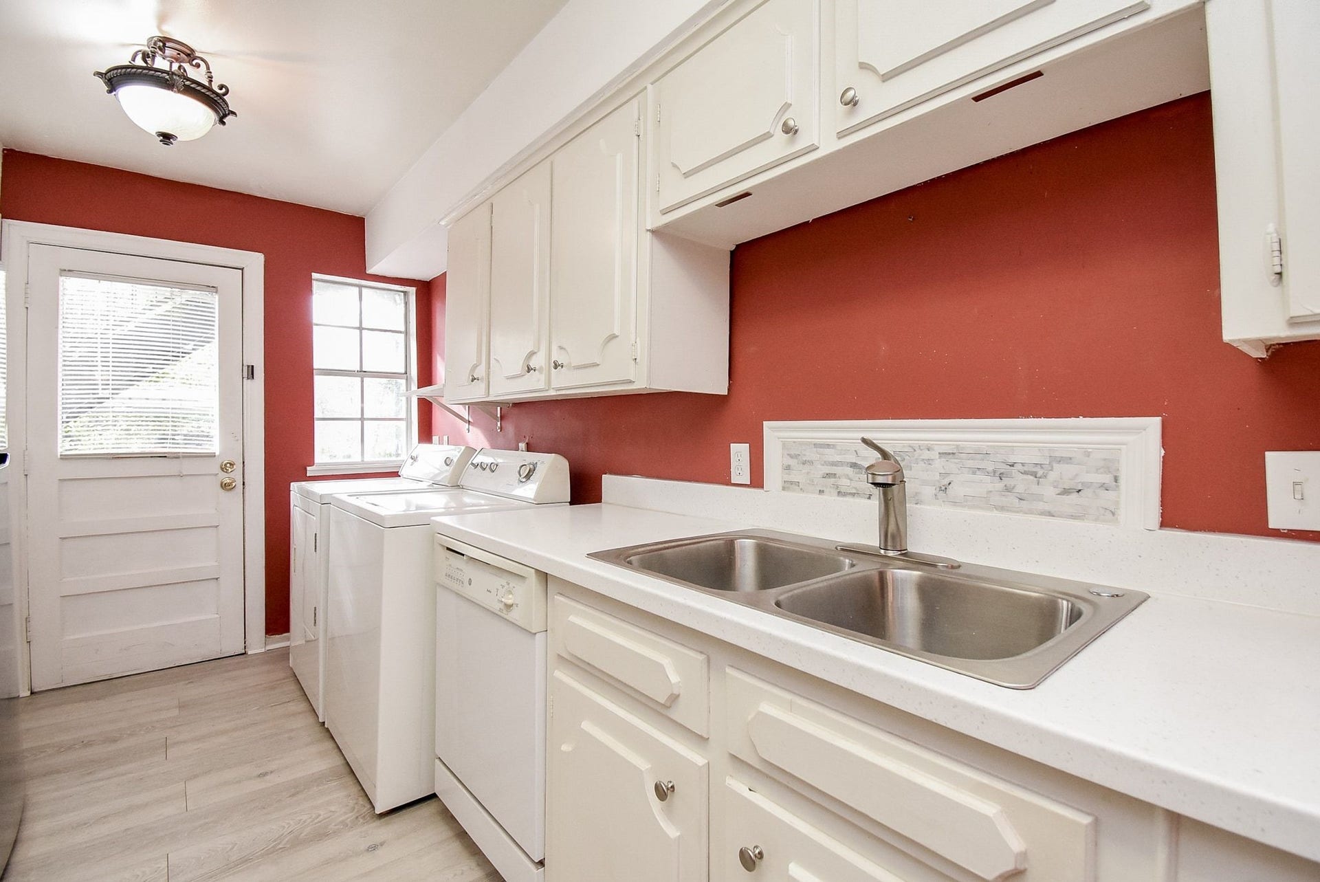 5200 Arboles Drive, #2, Houston, TX 77035 5200 Arboles Drive, #2, Houston, TX 77035