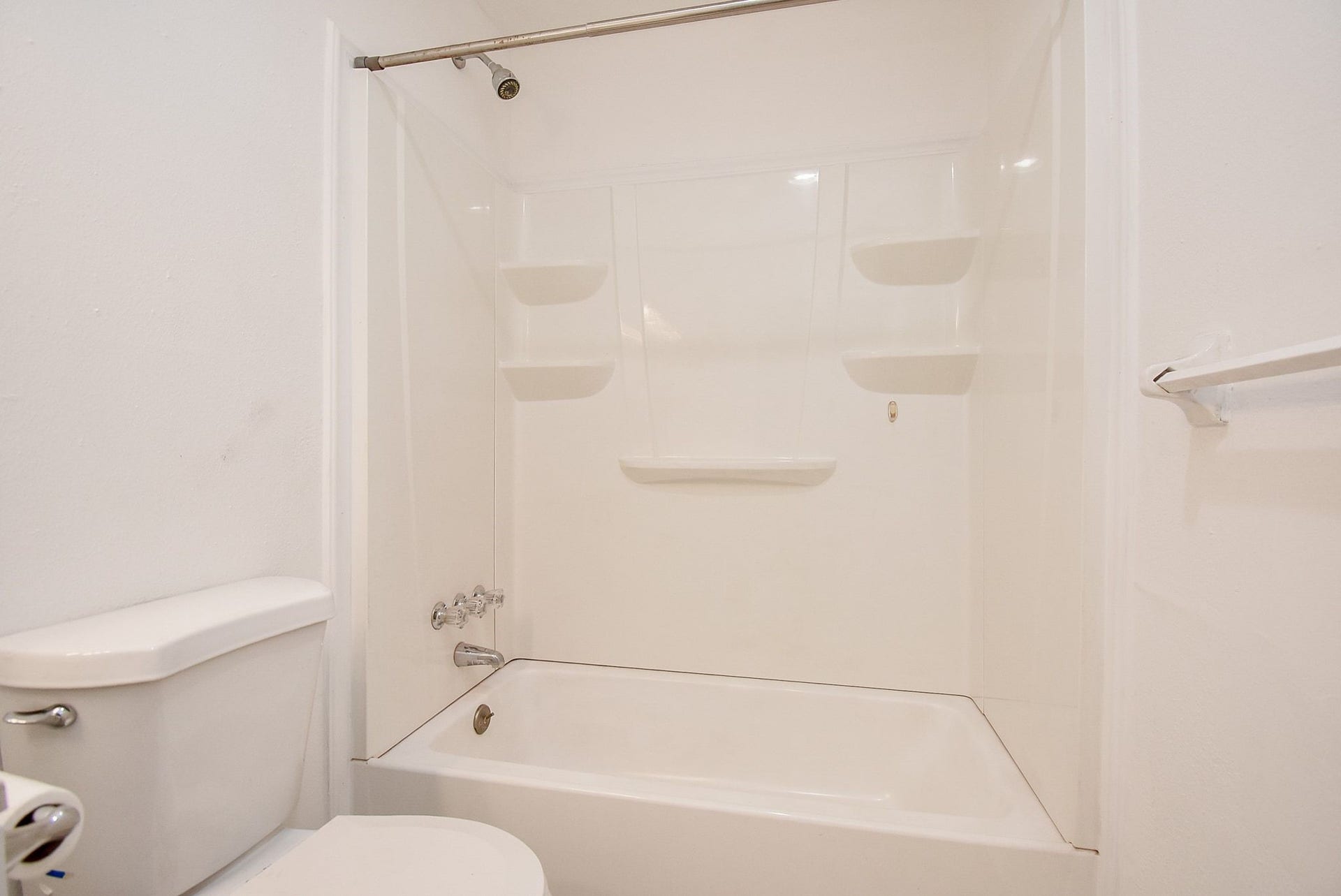 5200 Arboles Drive, #2, Houston, TX 77035 5200 Arboles Drive, #2, Houston, TX 77035
