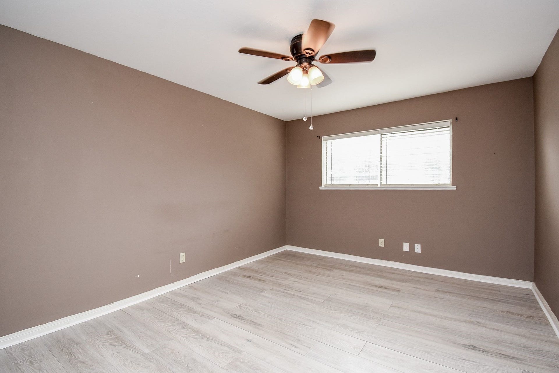 5200 Arboles Drive, #2, Houston, TX 77035 5200 Arboles Drive, #2, Houston, TX 77035
