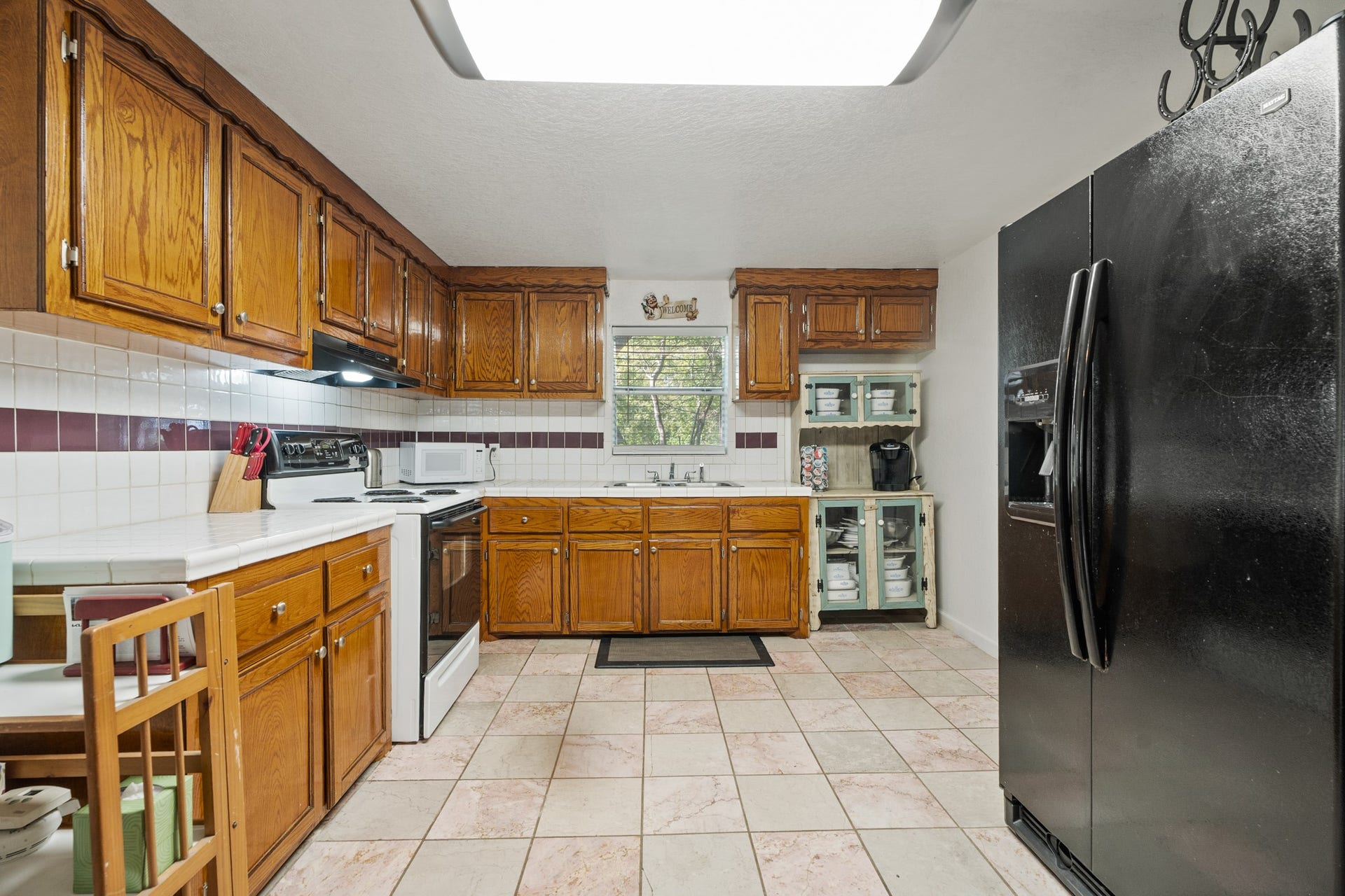 4514 E 24th E Street, Dickinson, TX 77539 4514 E 24th E Street, Dickinson, TX 77539