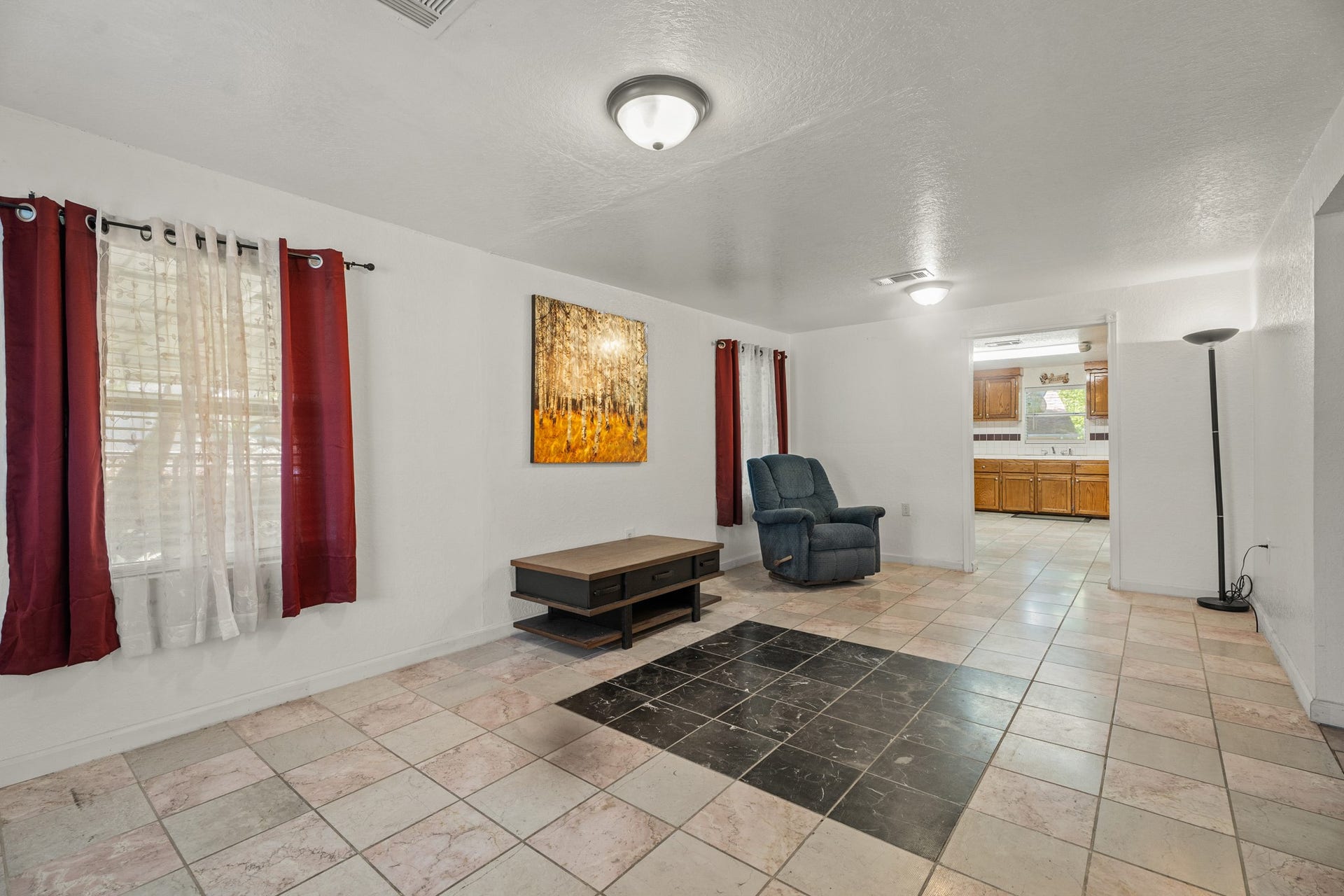 4514 E 24th E Street, Dickinson, TX 77539 4514 E 24th E Street, Dickinson, TX 77539