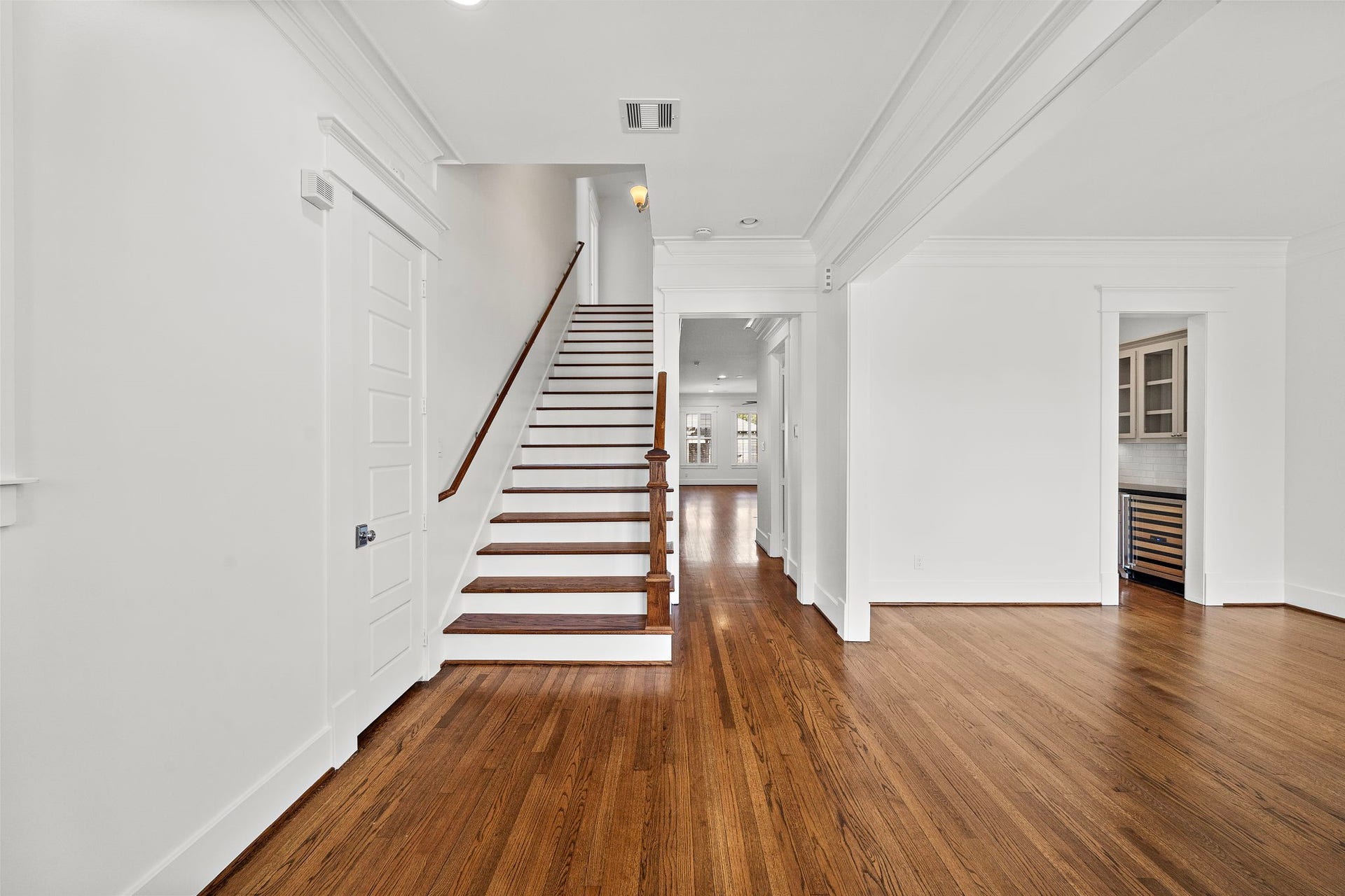 931 W Cottage Street, Houston, TX 77009 931 W Cottage Street, Houston, TX 77009