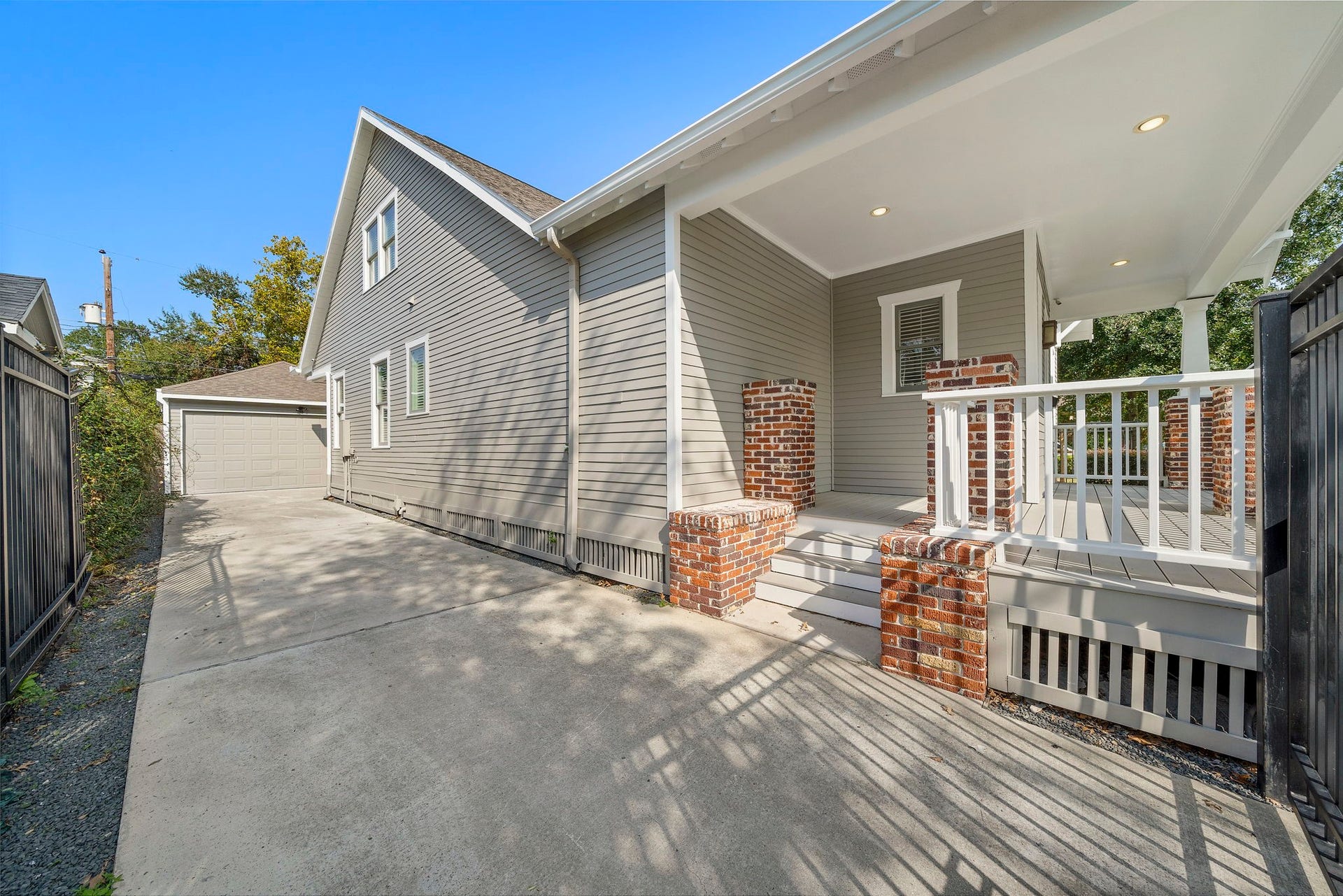 931 W Cottage Street, Houston, TX 77009 931 W Cottage Street, Houston, TX 77009