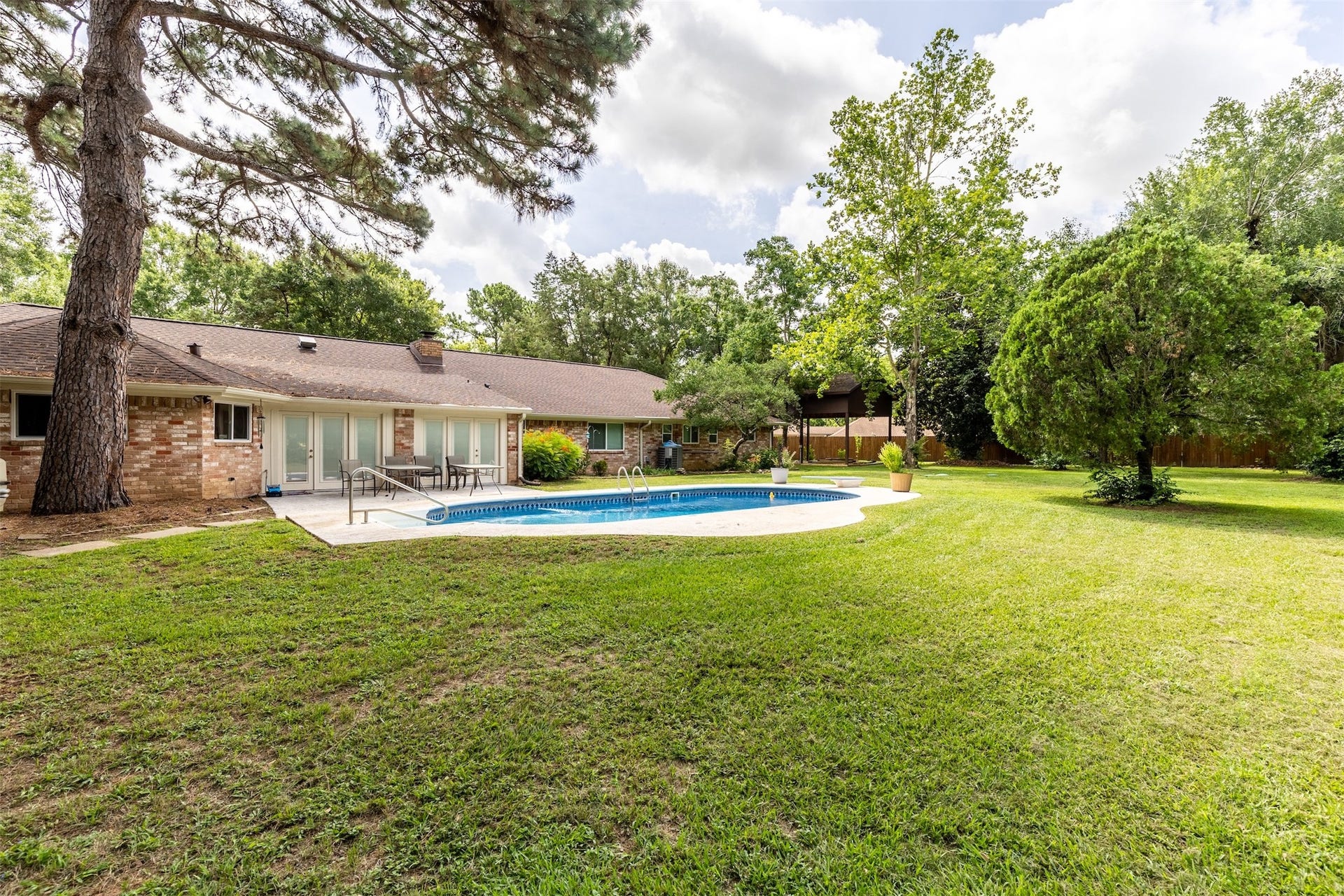 18926 Wildrose Lane, Tomball, TX 77377 18926 Wildrose Lane, Tomball, TX 77377