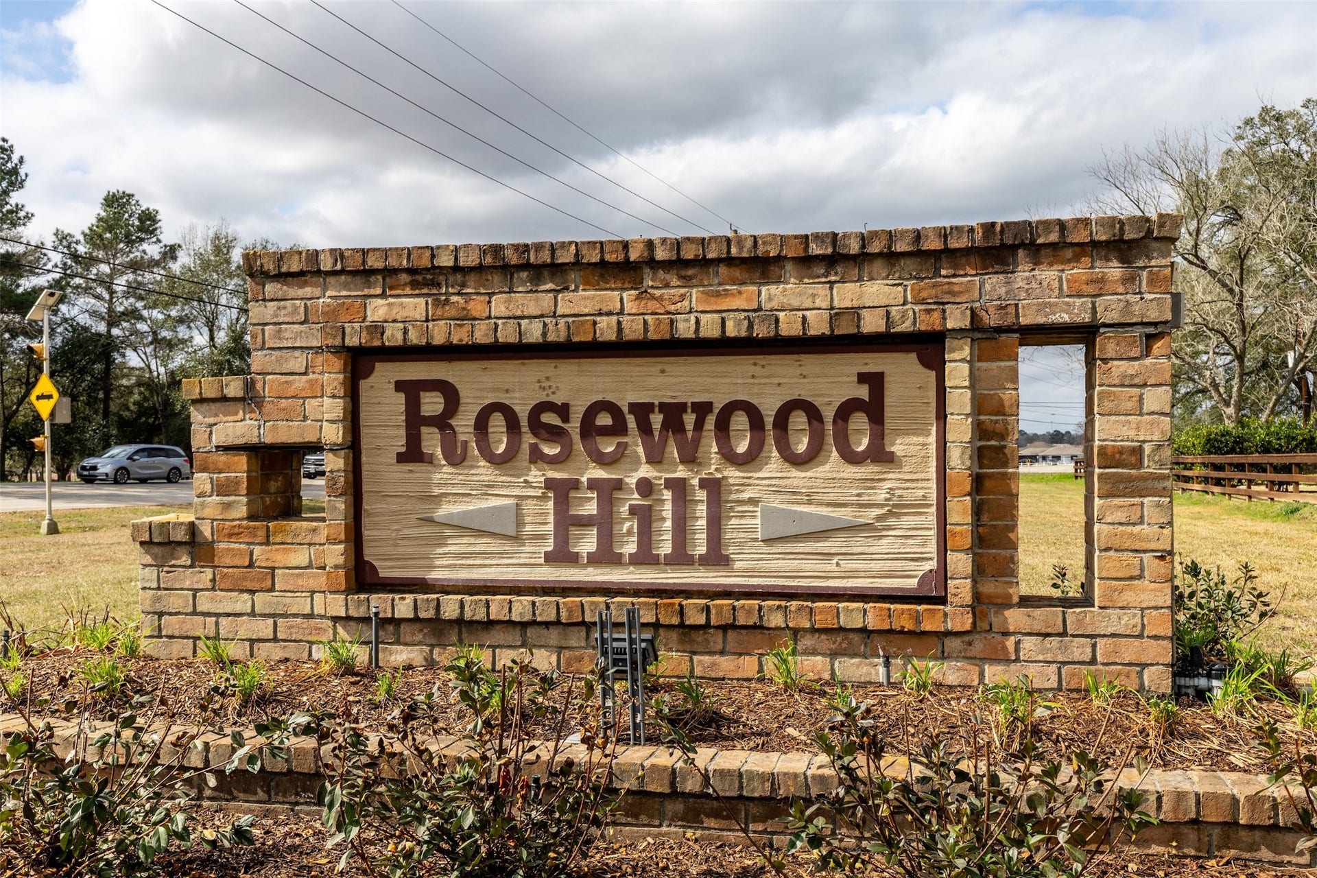 18926 Wildrose Lane, Tomball, TX 77377 Welcome to Rosewood Hill!