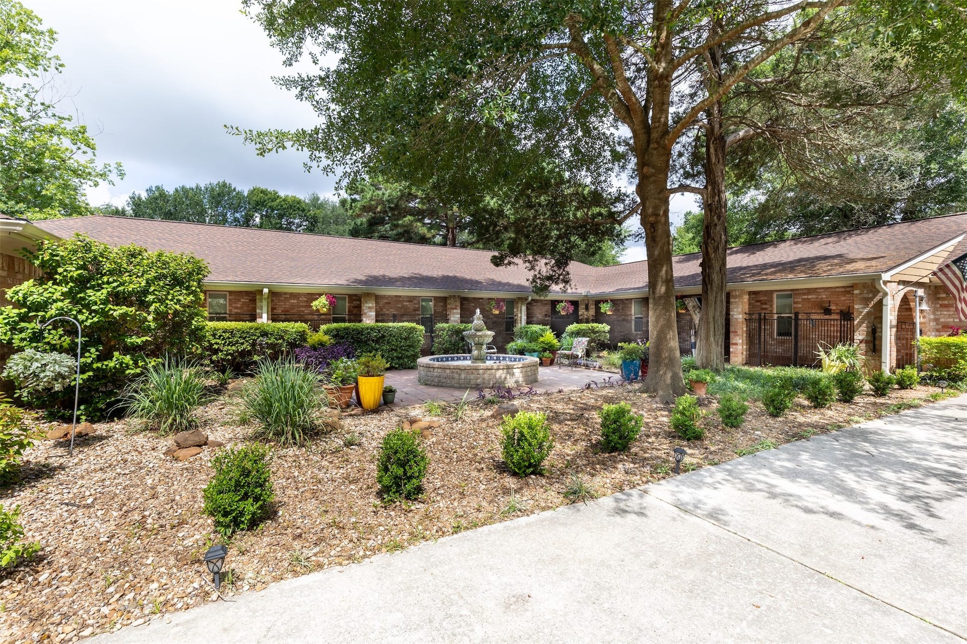18926 Wildrose Lane, Tomball, TX 77377 18926 Wildrose Lane, Tomball, TX 77377