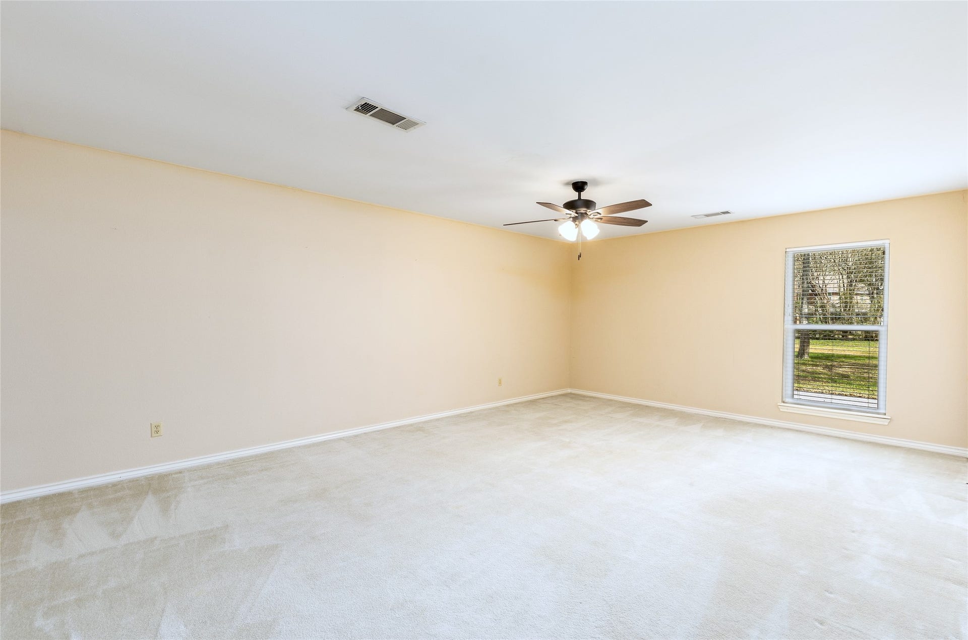 18926 Wildrose Lane, Tomball, TX 77377 18926 Wildrose Lane, Tomball, TX 77377