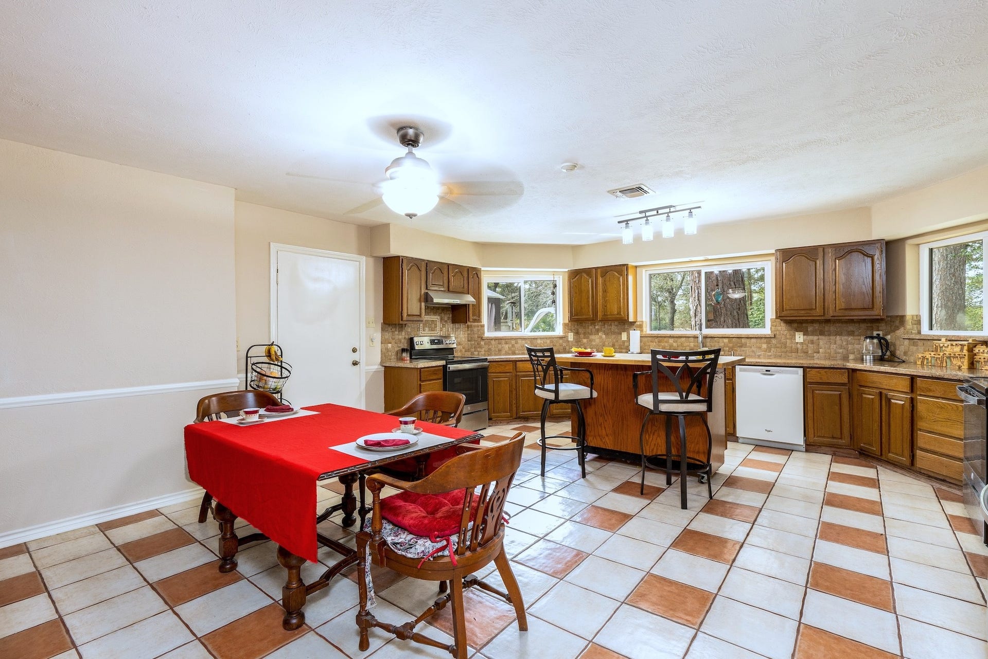 18926 Wildrose Lane, Tomball, TX 77377 18926 Wildrose Lane, Tomball, TX 77377