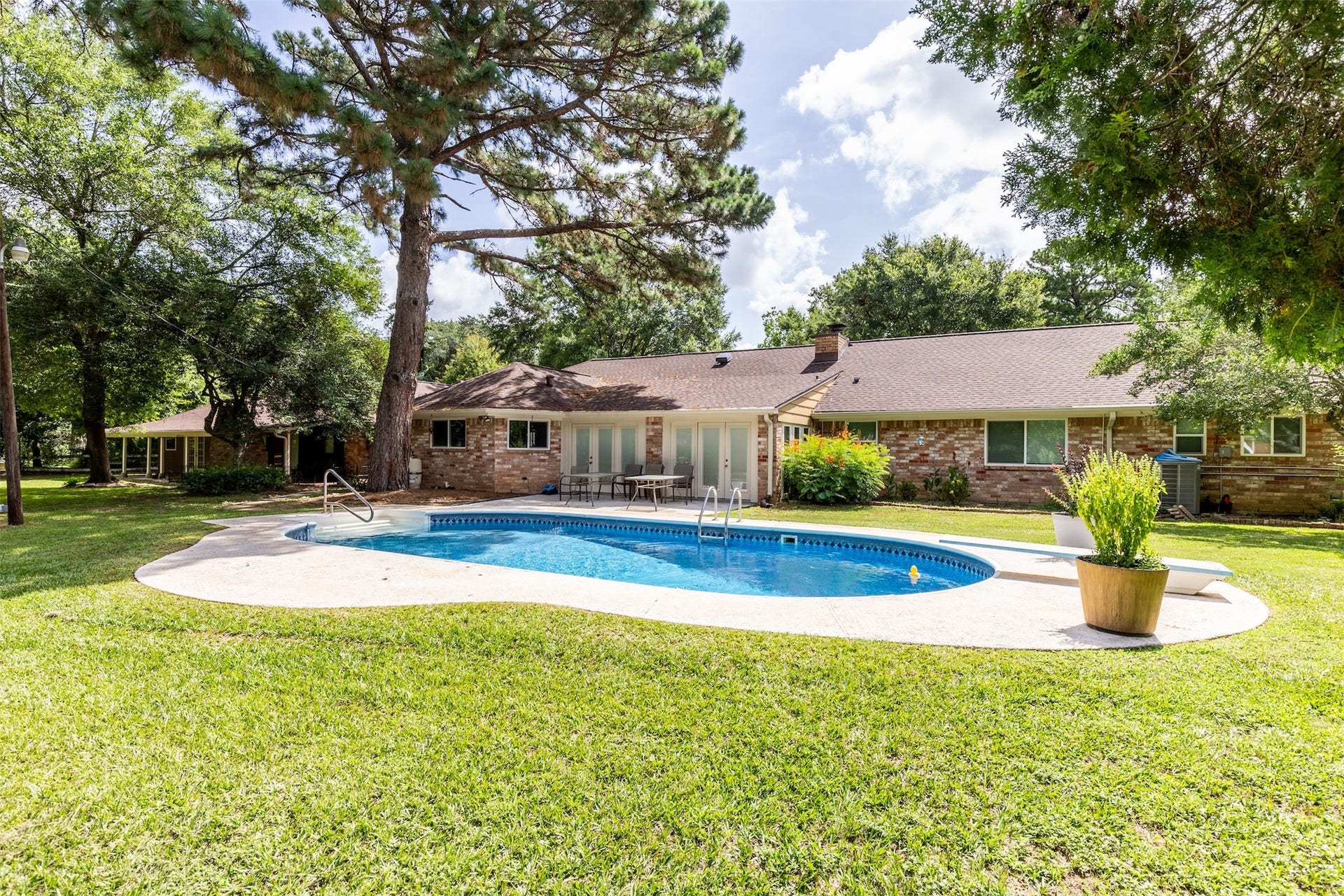18926 Wildrose Lane, Tomball, TX 77377 18926 Wildrose Lane, Tomball, TX 77377