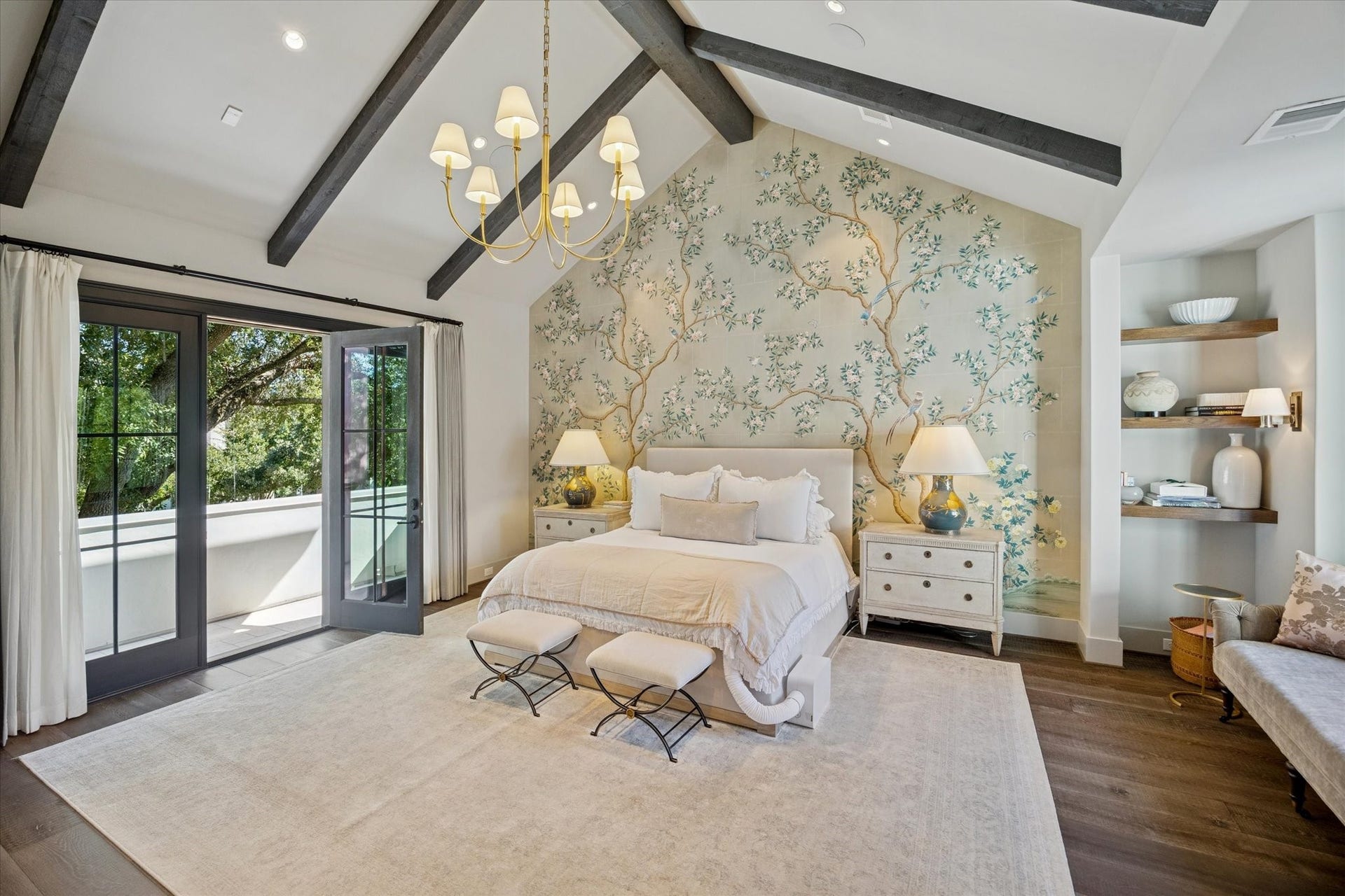 3402 Banbury Place, Houston, TX 77027 3402 Banbury Place, Houston, TX 77027