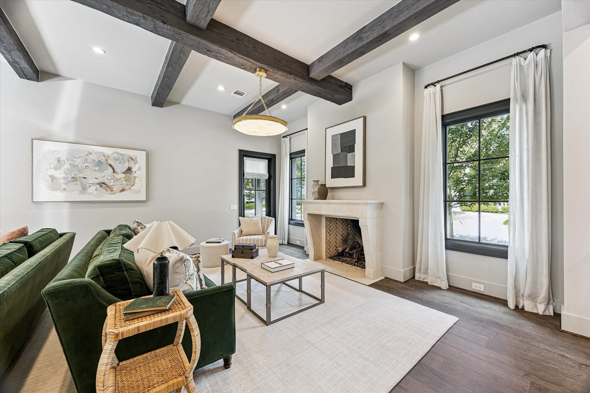3402 Banbury Place, Houston, TX 77027 3402 Banbury Place, Houston, TX 77027