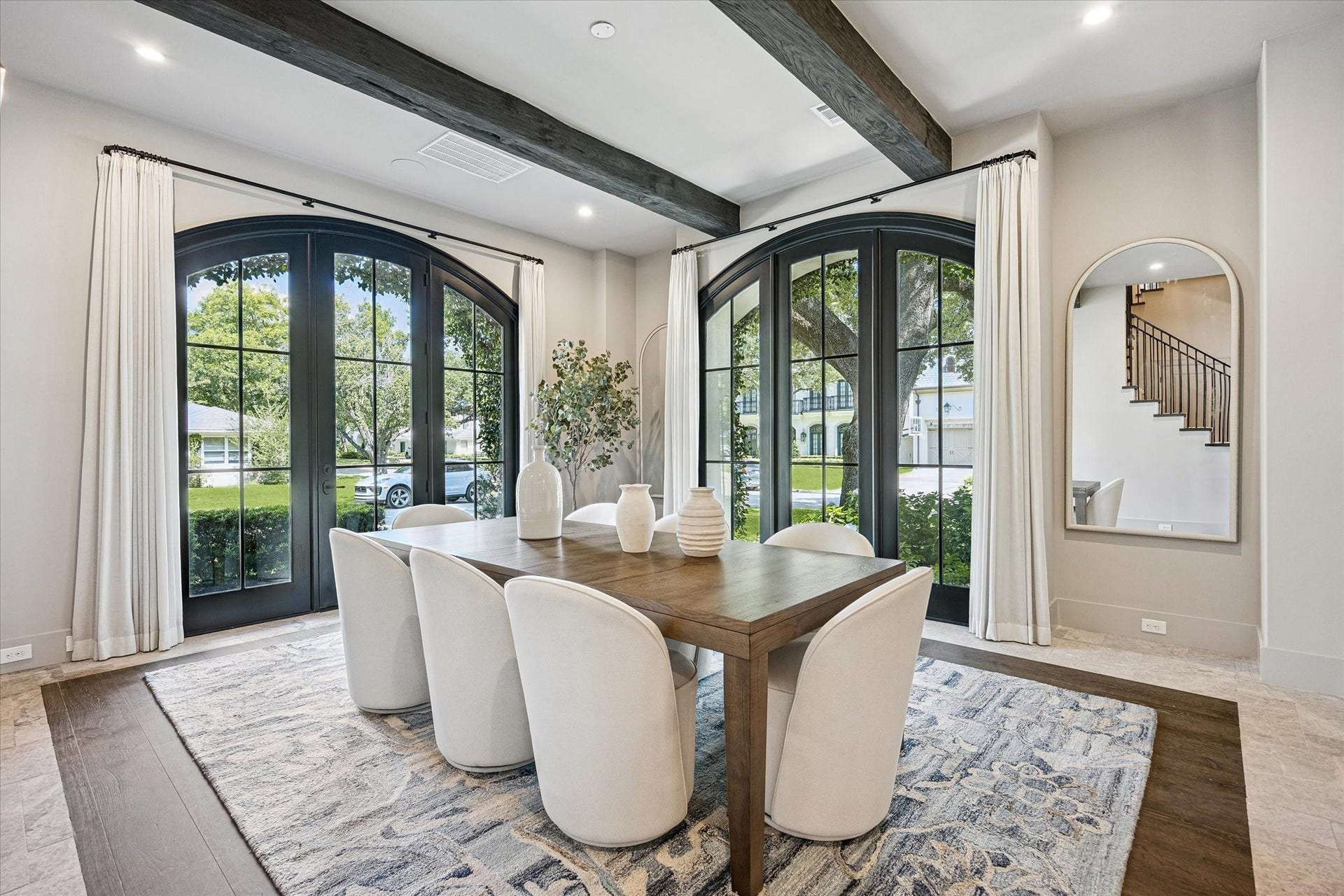 3402 Banbury Place, Houston, TX 77027 3402 Banbury Place, Houston, TX 77027
