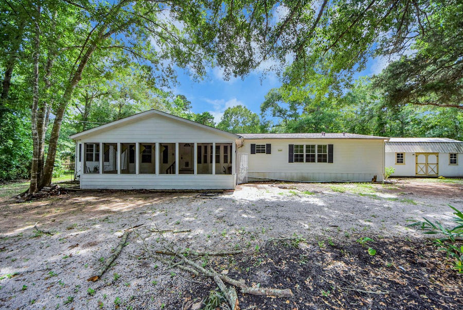 Property photo for 3615 Brazewell Road, Cleveland, TX