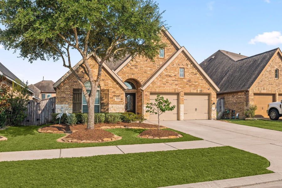 Property photo for 2115 Great Egret Bend, Fulshear, TX