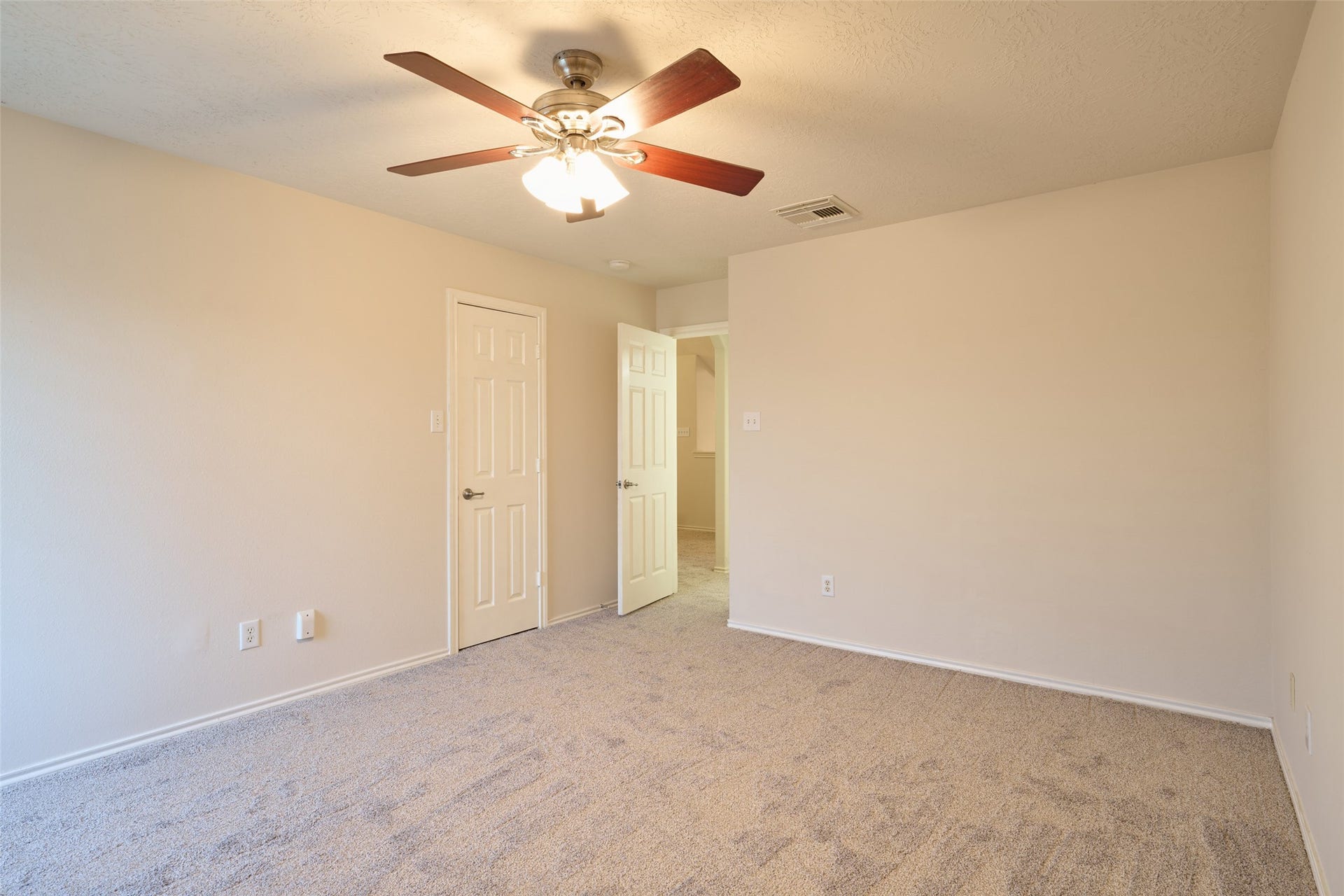 4923 Forest Hurst Drive, Spring, TX 77373 4923 Forest Hurst Drive, Spring, TX 77373