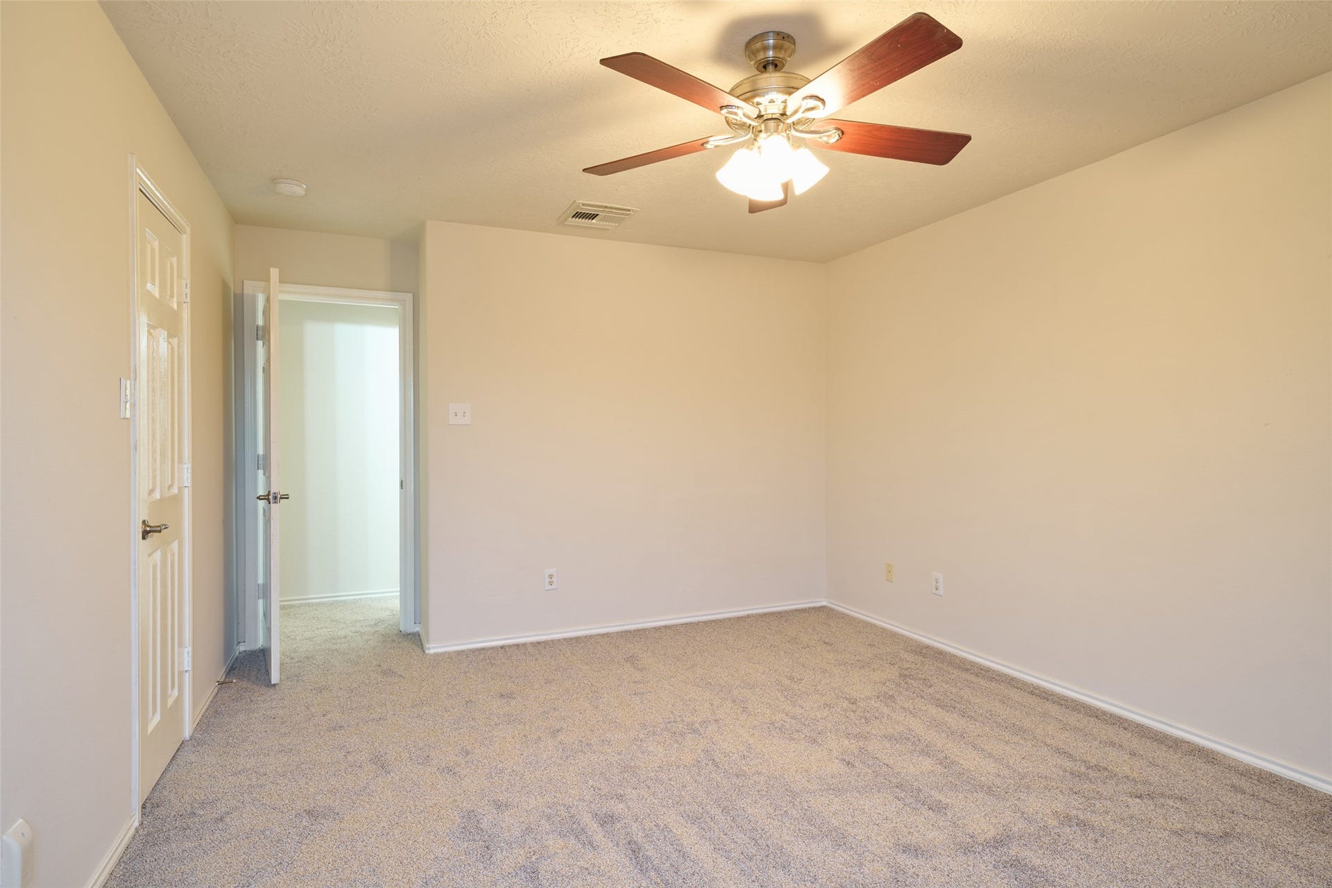 4923 Forest Hurst Drive, Spring, TX 77373 4923 Forest Hurst Drive, Spring, TX 77373