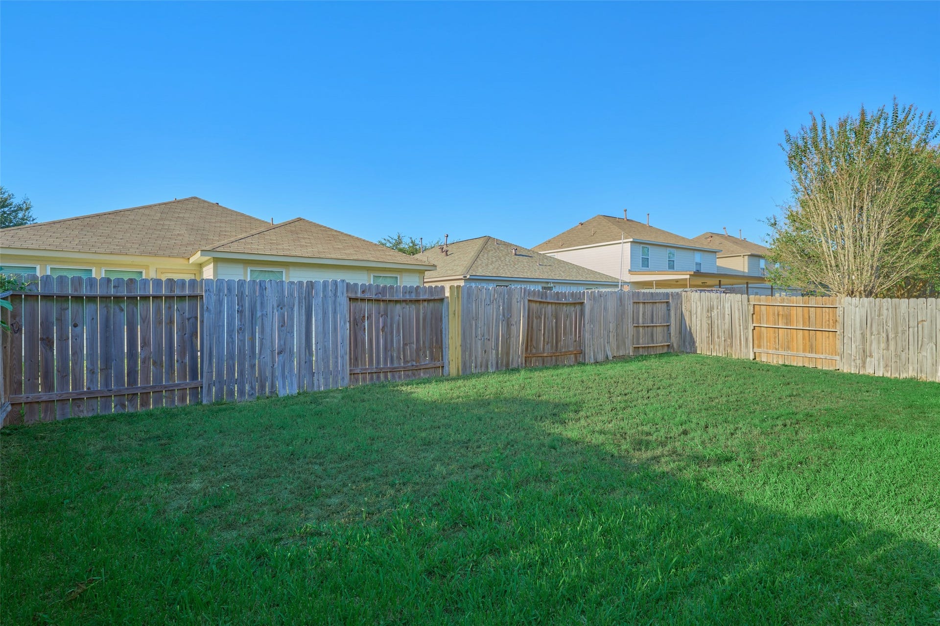 4923 Forest Hurst Drive, Spring, TX 77373 4923 Forest Hurst Drive, Spring, TX 77373