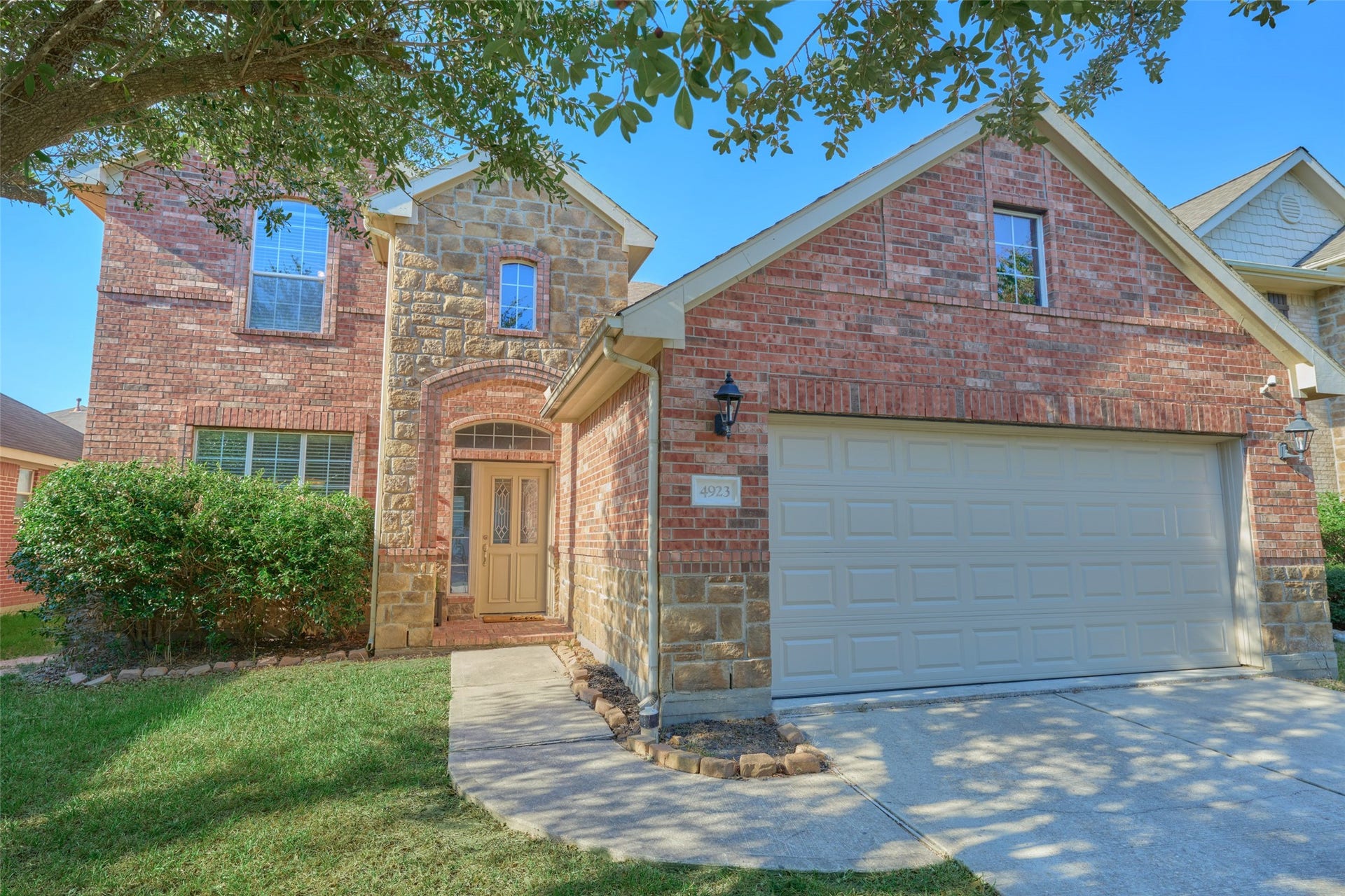 4923 Forest Hurst Drive, Spring, TX 77373 4923 Forest Hurst Drive, Spring, TX 77373