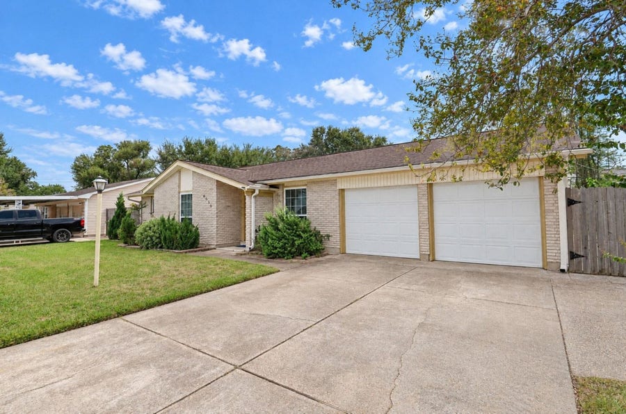 Property photo for 5515 Saxon Drive, Houston, TX