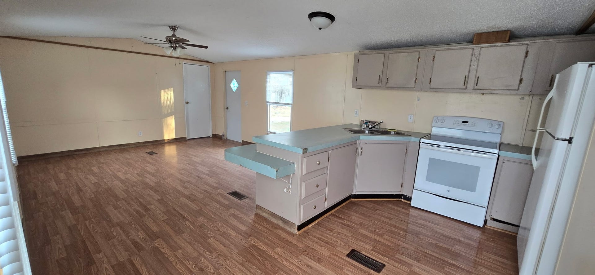 416 Country Road 444, #3, Dayton, TX 77535 416 Country Road 444, #3, Dayton, TX 77535