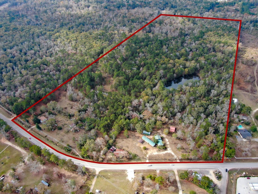 Property photo for 11260 Crockett Martin Road, Conroe, TX