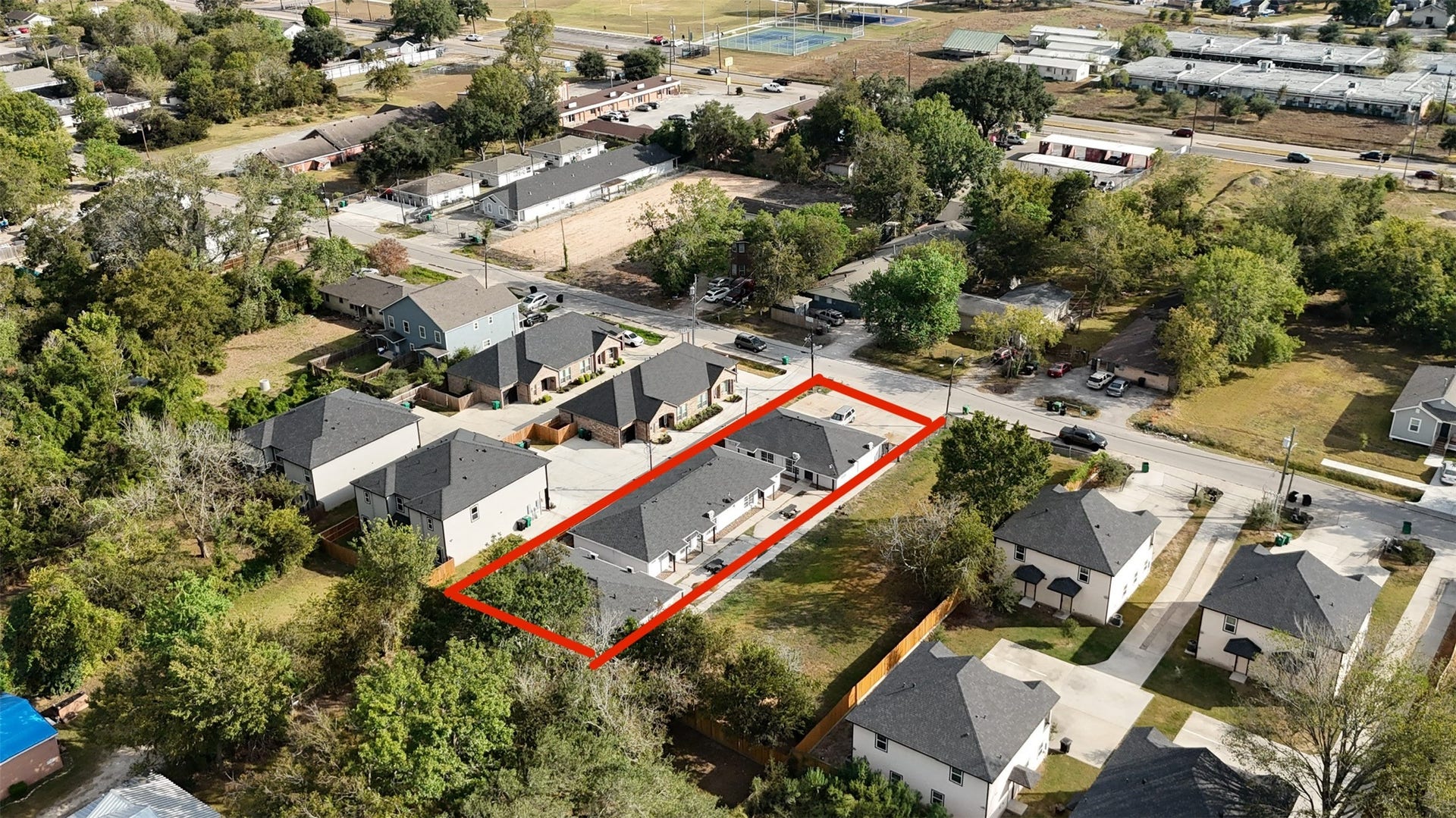 5017 Mallow Street, Houston, TX 77033
