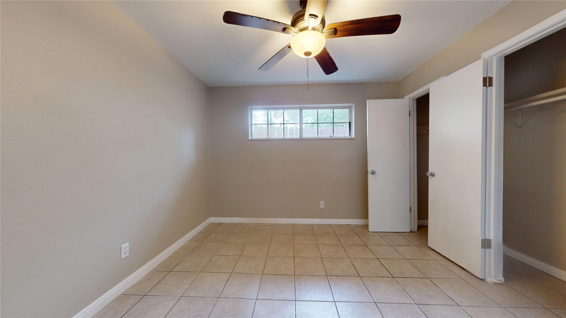 5017 Mallow Street, Houston, TX 77033