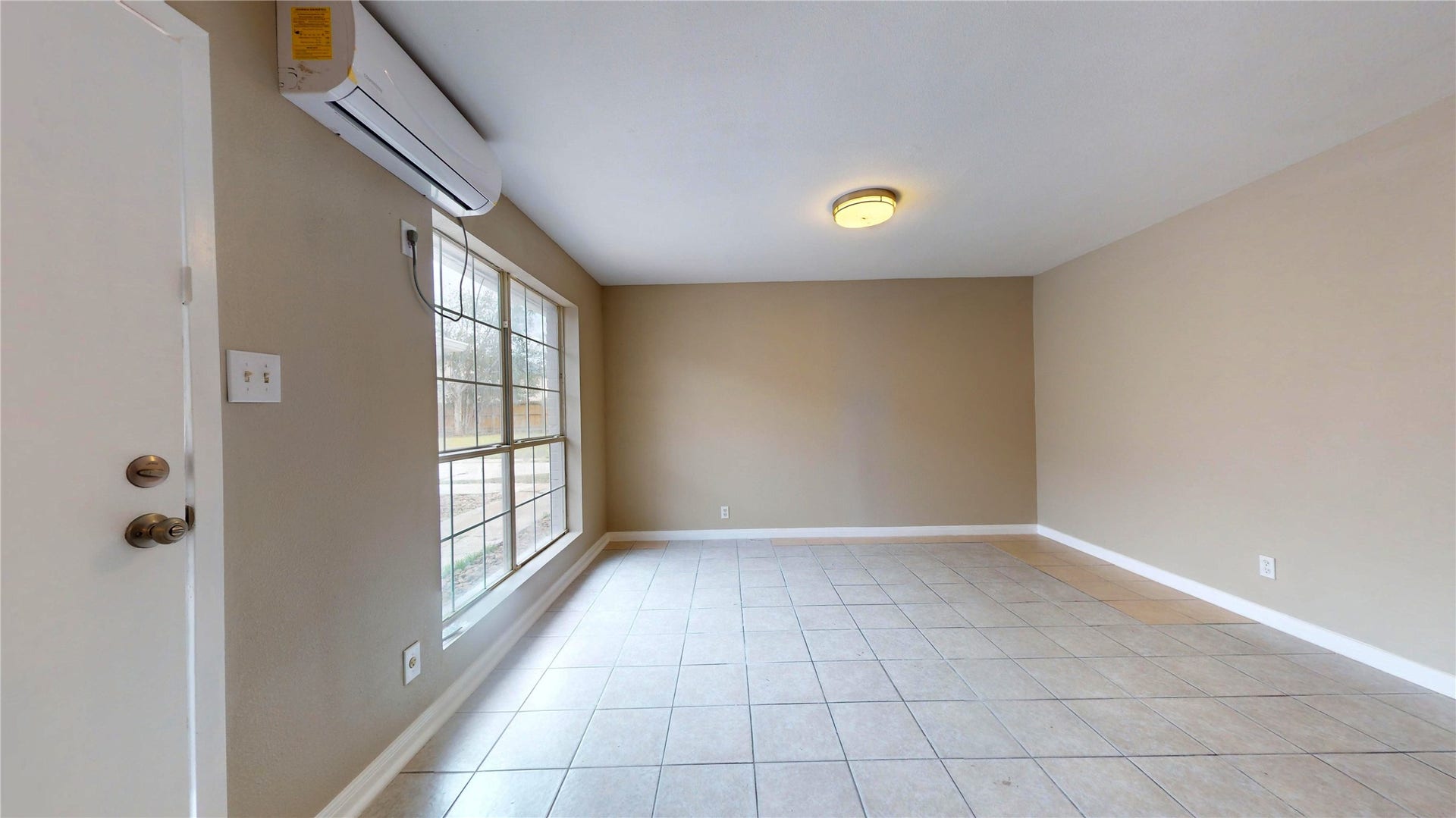 5017 Mallow Street, Houston, TX 77033