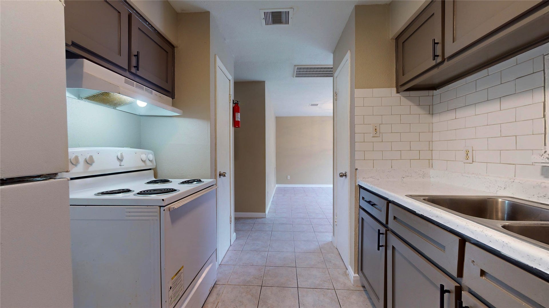 5017 Mallow Street, Houston, TX 77033