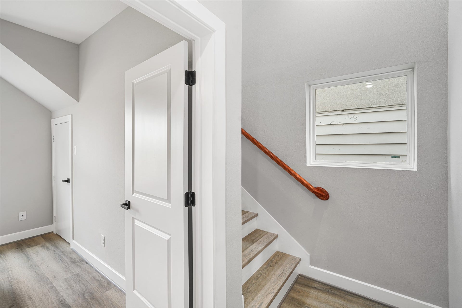 1222 W 18th Street, Houston, TX 77008 1222 W 18th Street, Houston, TX 77008