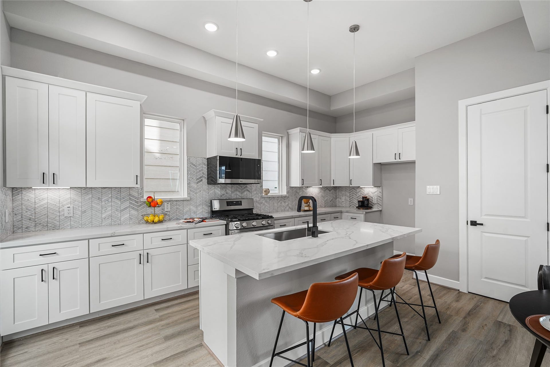 1222 W 18th Street, Houston, TX 77008 1222 W 18th Street, Houston, TX 77008