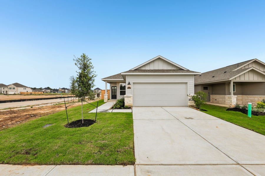 Property photo for 31022 Rova Boat Drive, Huffman, TX