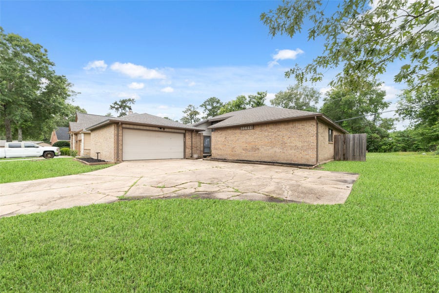 Property photo for 16611 N Quadrant Court, Crosby, TX