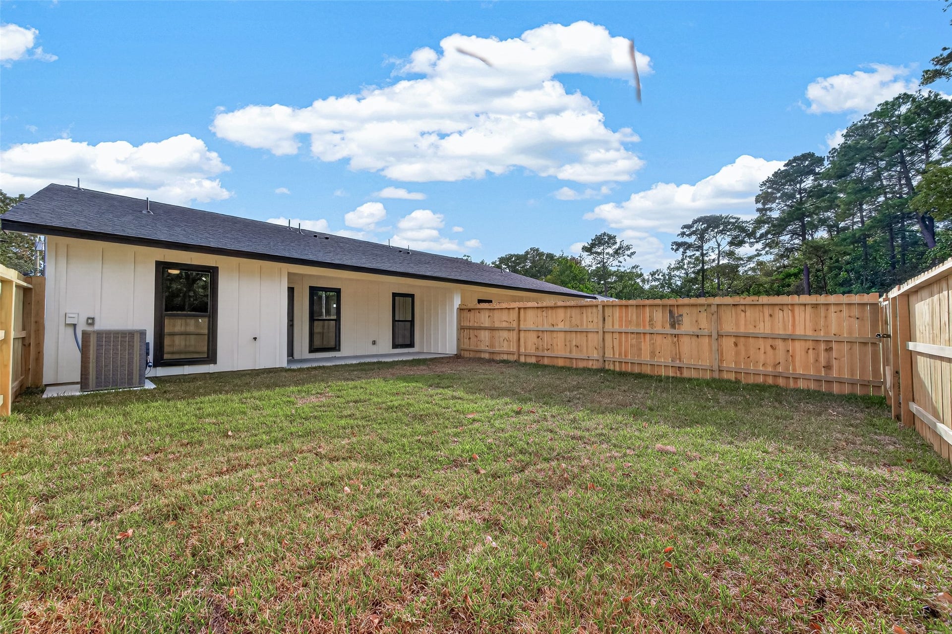 1060 Mann Road, #B, Conroe, TX 77303 Plenty of space to make your own.