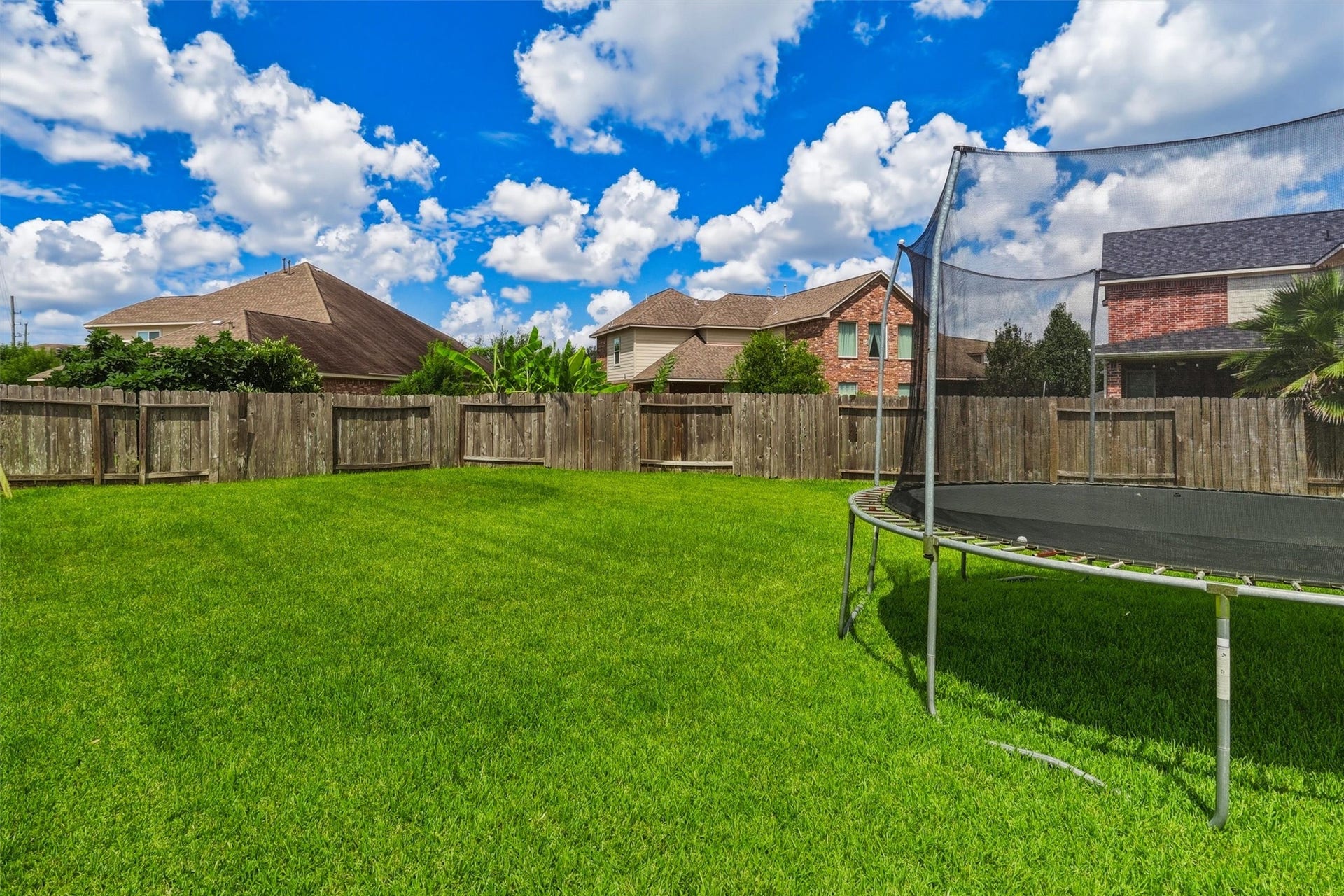 3219 Cotton Ranch Drive, Katy, TX 77494 With plenty of green space and room to customize, this backyard provides an exceptional setting for recreation, pets, and outdoor entertaining.