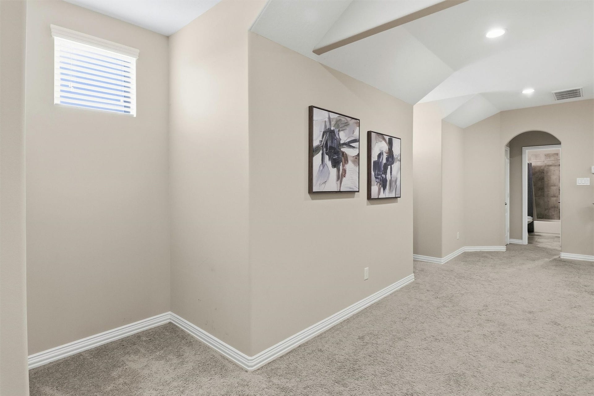 3219 Cotton Ranch Drive, Katy, TX 77494 These versatile upstairs nooks offer endless possibilities, whether used as homework stations, cozy reading retreats, creative workspaces, or hobby areas.