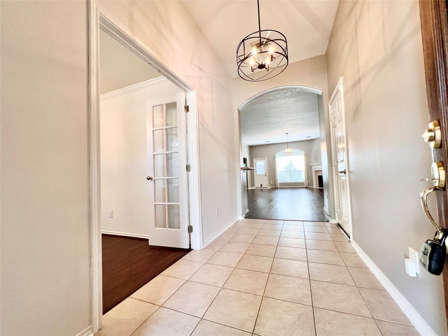 Property photo for 67 N Merryweather Circle, Conroe, TX