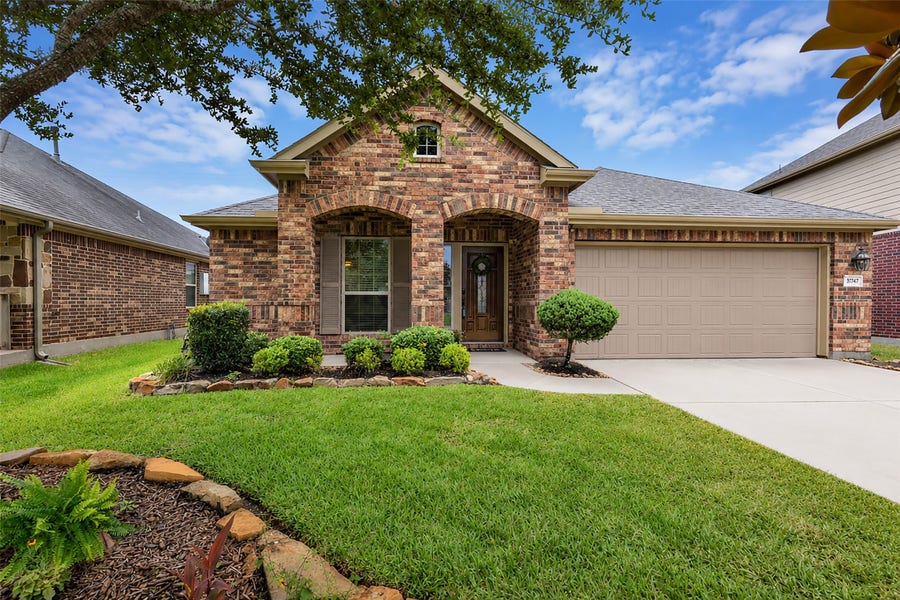 Property photo for 31747 Summit Springs Lane, Spring, TX