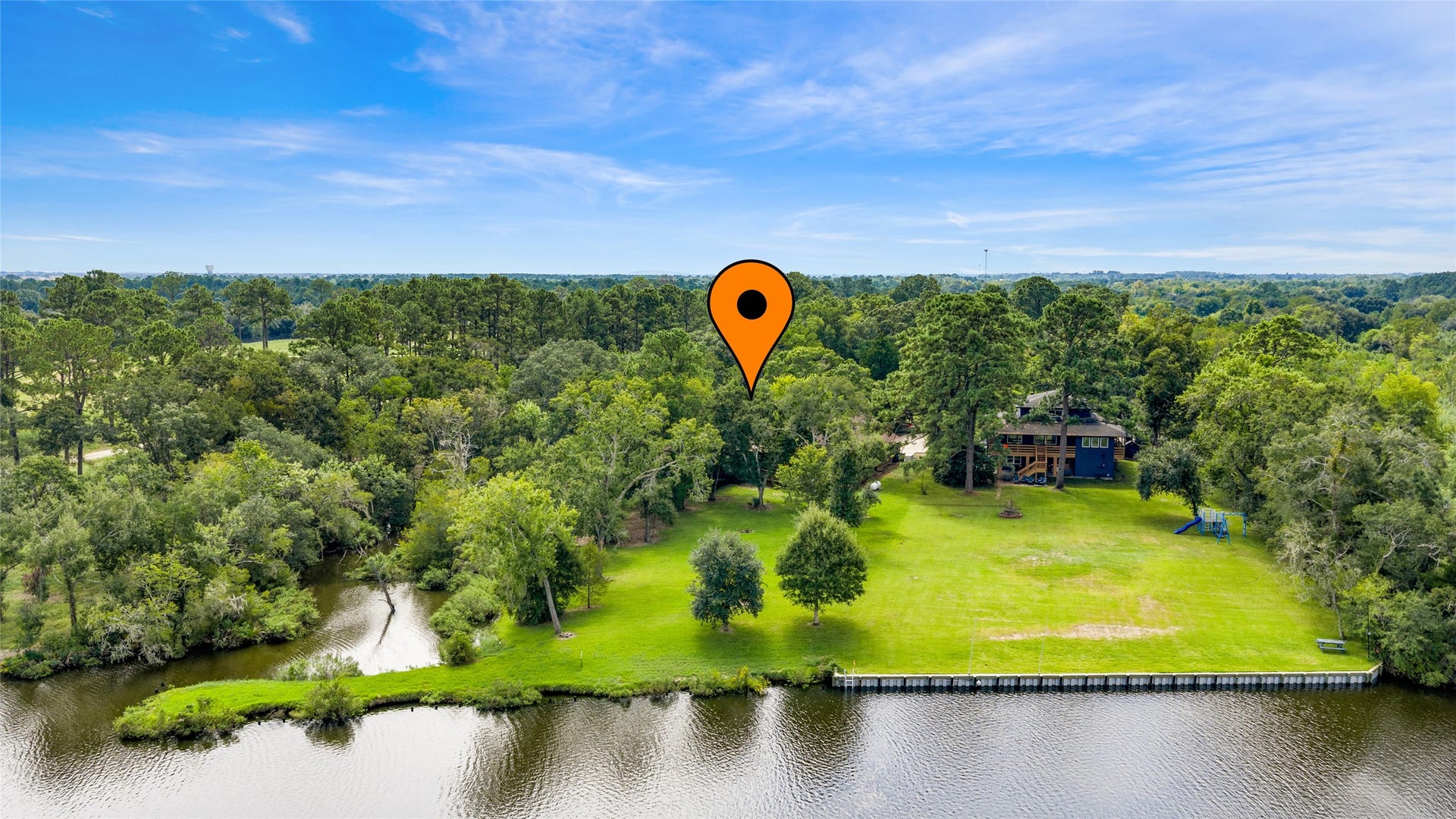 97 Avenue J, Dickinson, TX 77539 150 ft of Bayou Frontage!