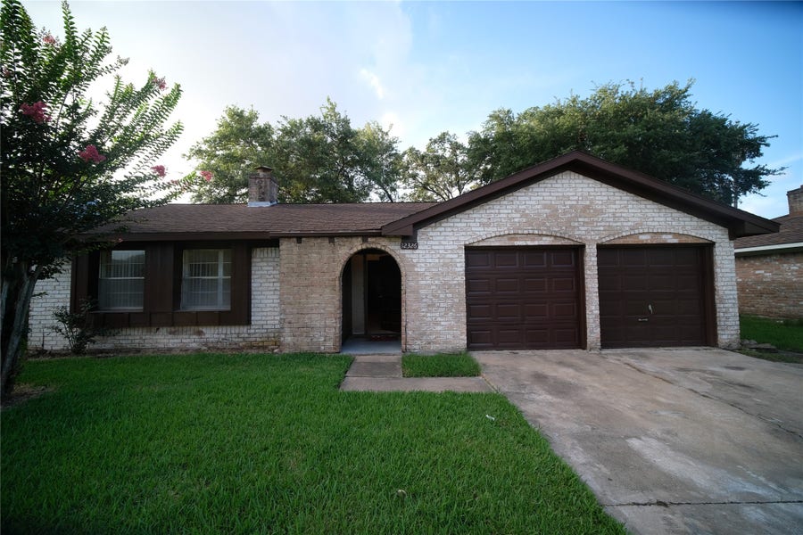 Property photo for 12326 Bexley Drive, Houston, TX