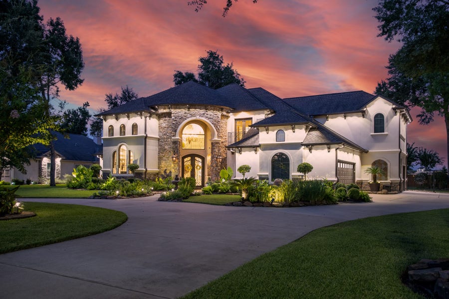 Property photo for 17108 Lakeway Park, Tomball, TX