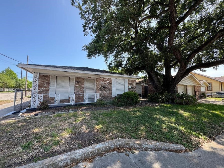 Property photo for 3503 Avenue K, Galveston, TX
