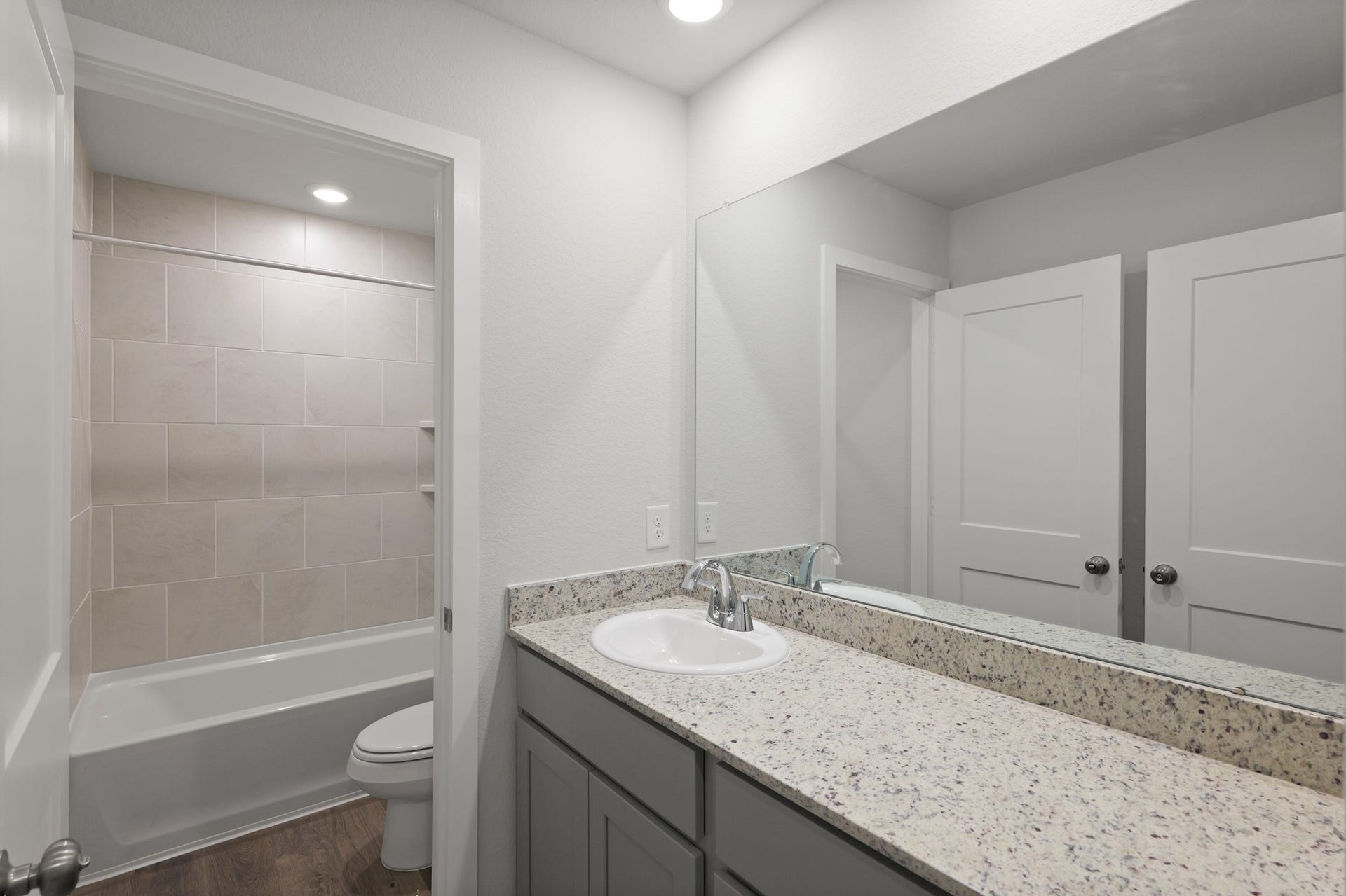 113 Water Grass Trail, Clute, TX 77531 113 Water Grass Trail, Clute, TX 77531