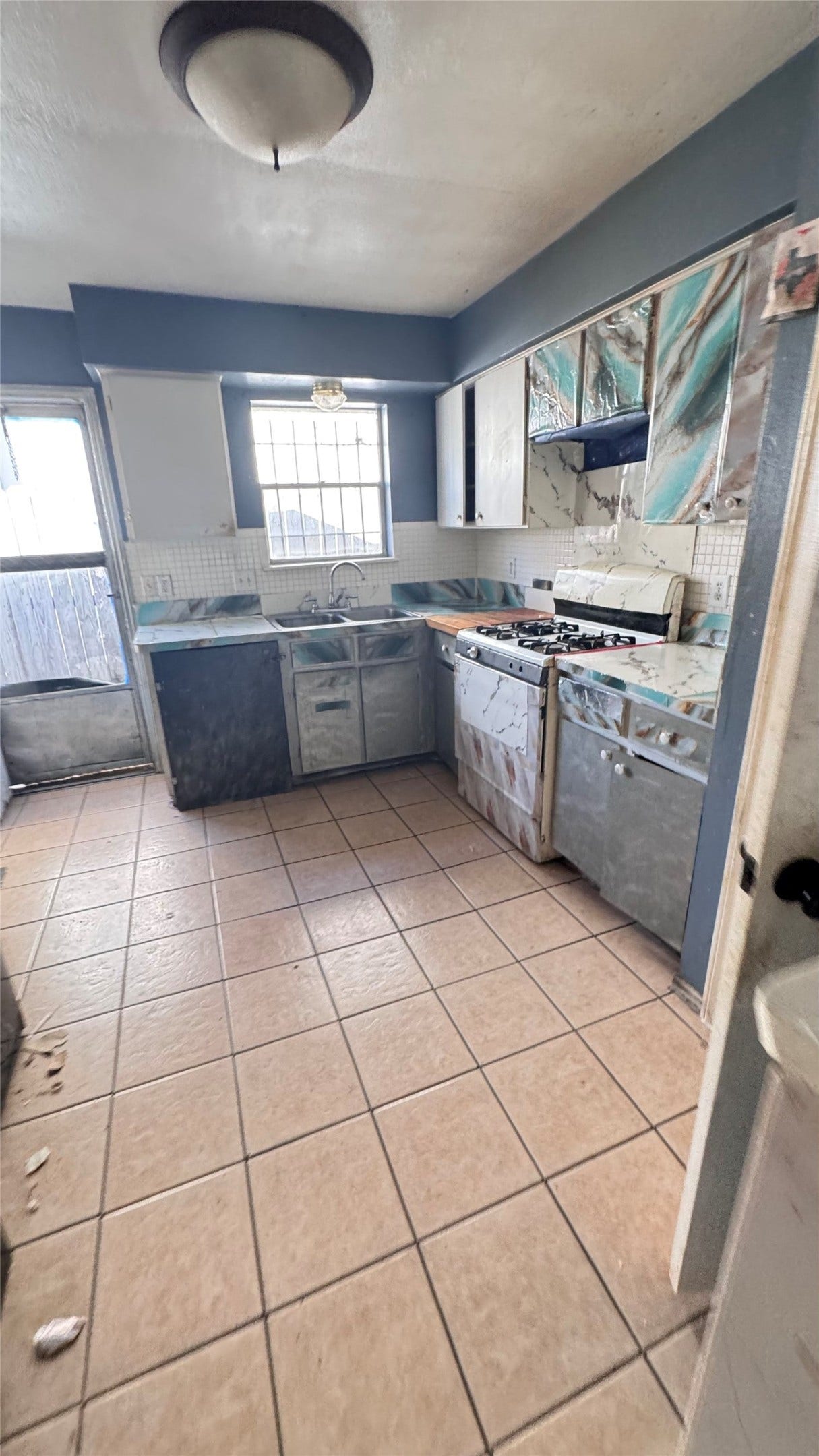 1609 Elmview Drive, Houston, TX 77080