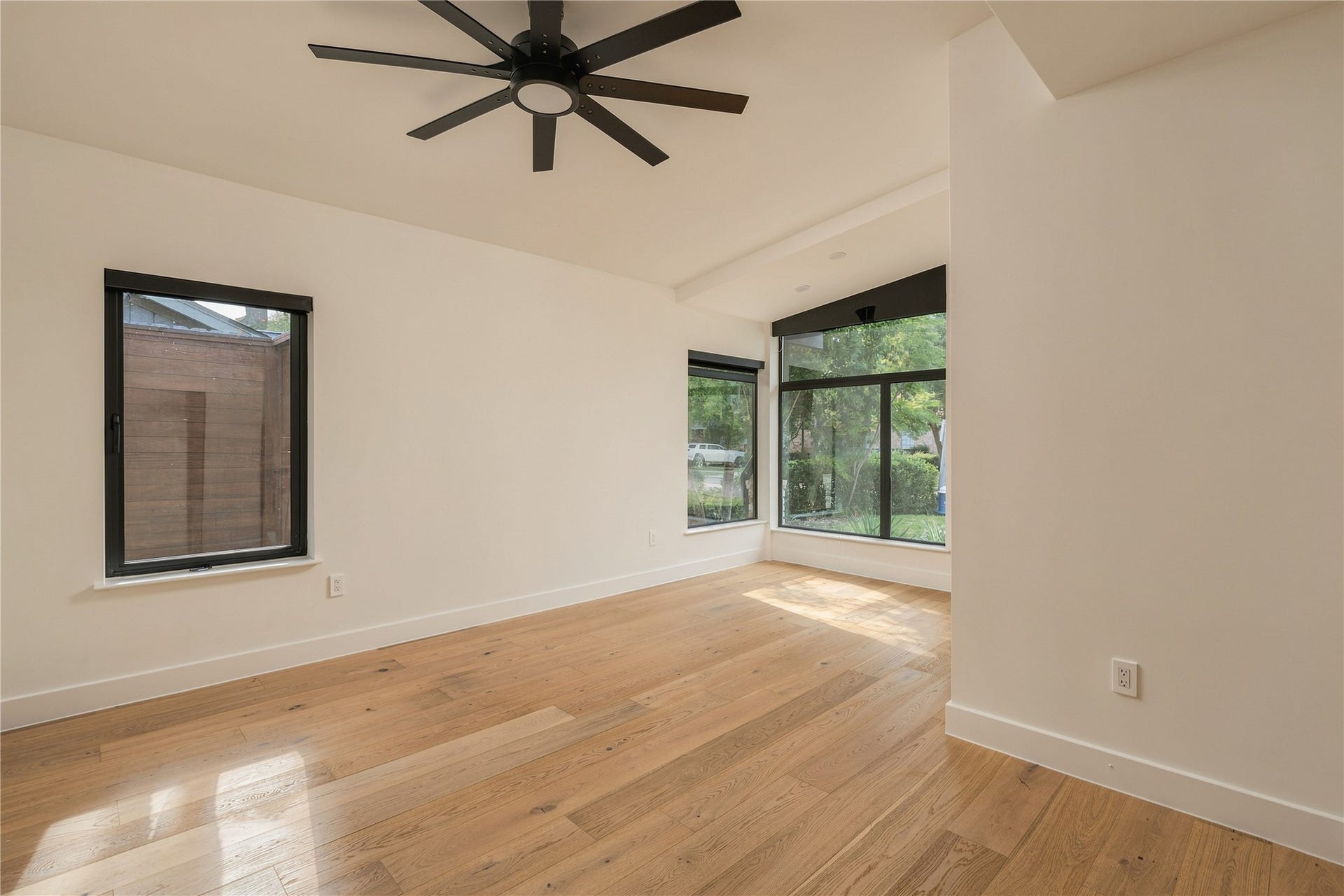 2510 Underwood Street, Houston, TX 77030 Bedroom 2