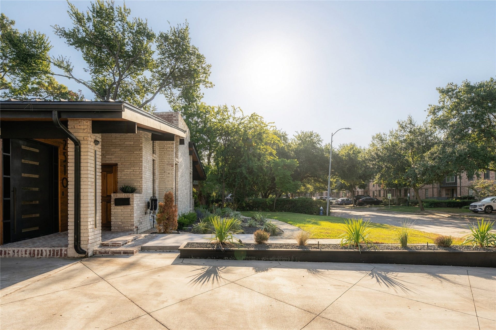 2510 Underwood Street, Houston, TX 77030 2510 Underwood Street, Houston, TX 77030