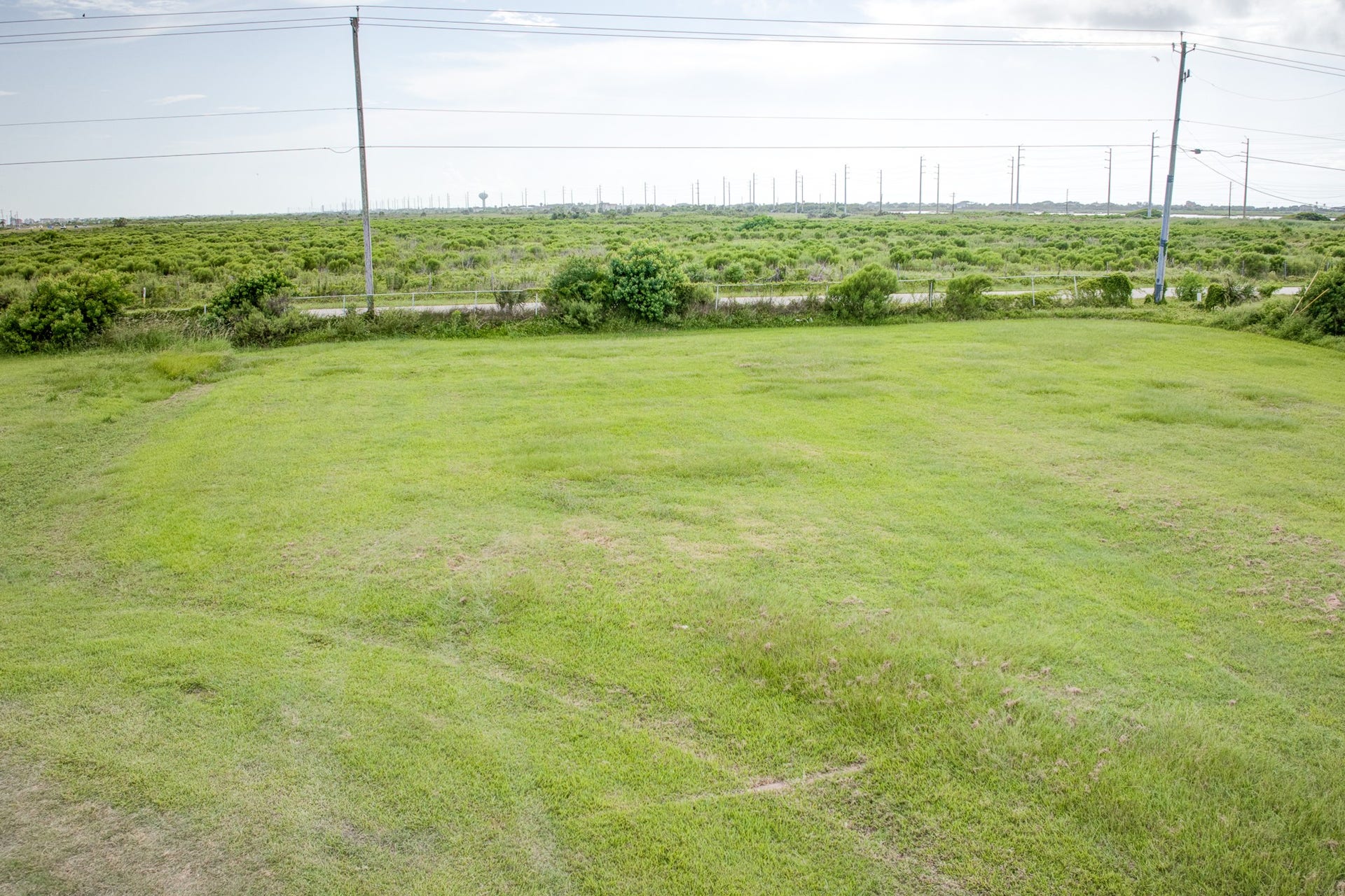 0 N Gafftoppers, Galveston, TX 77554