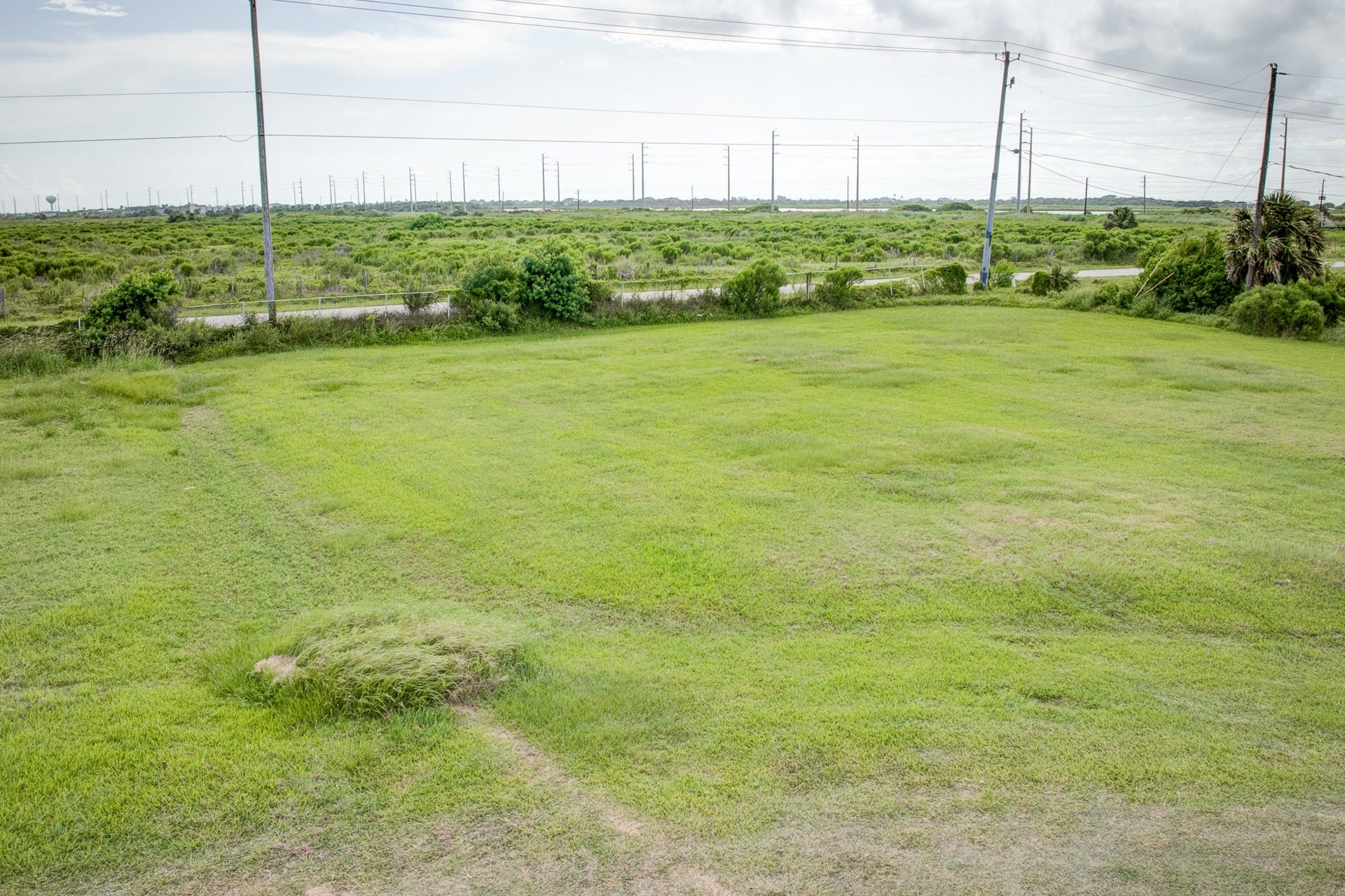 0 N Gafftoppers, Galveston, TX 77554